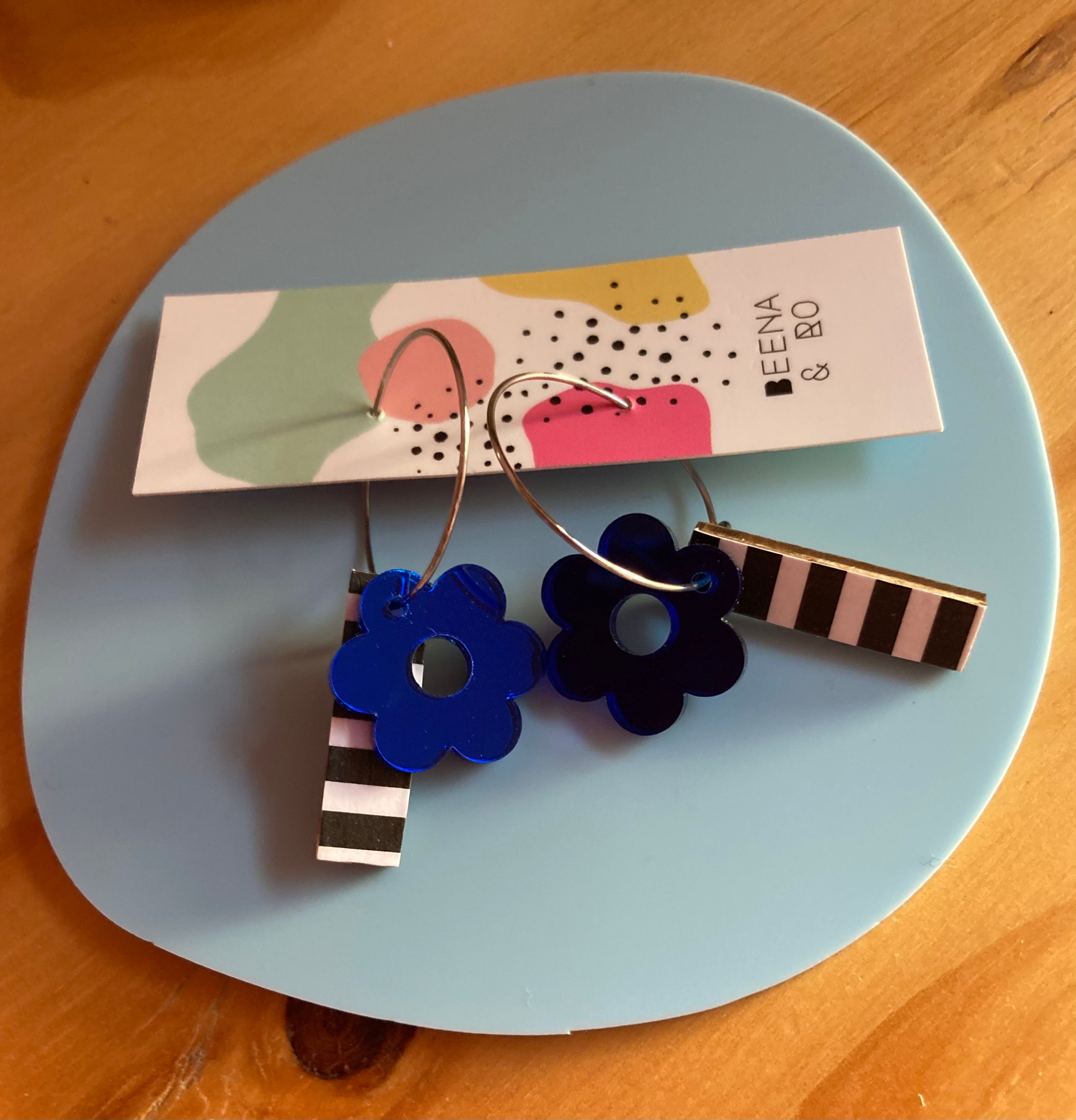 Stripes & flowers hoop earrings