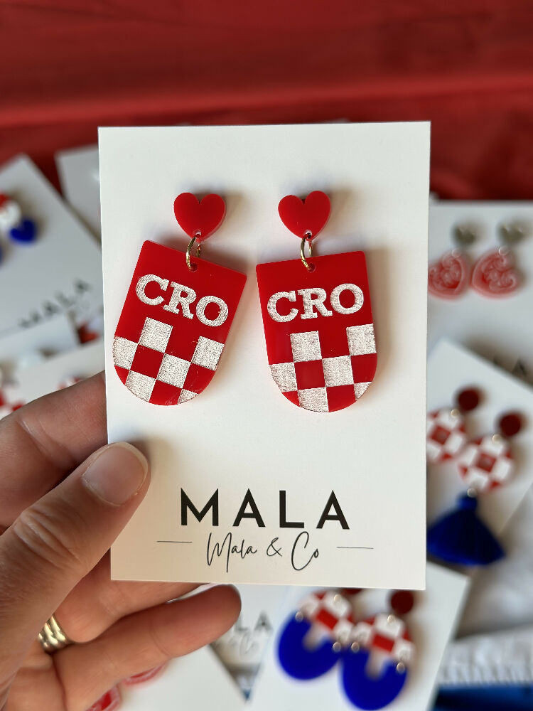 Croatia Dangles