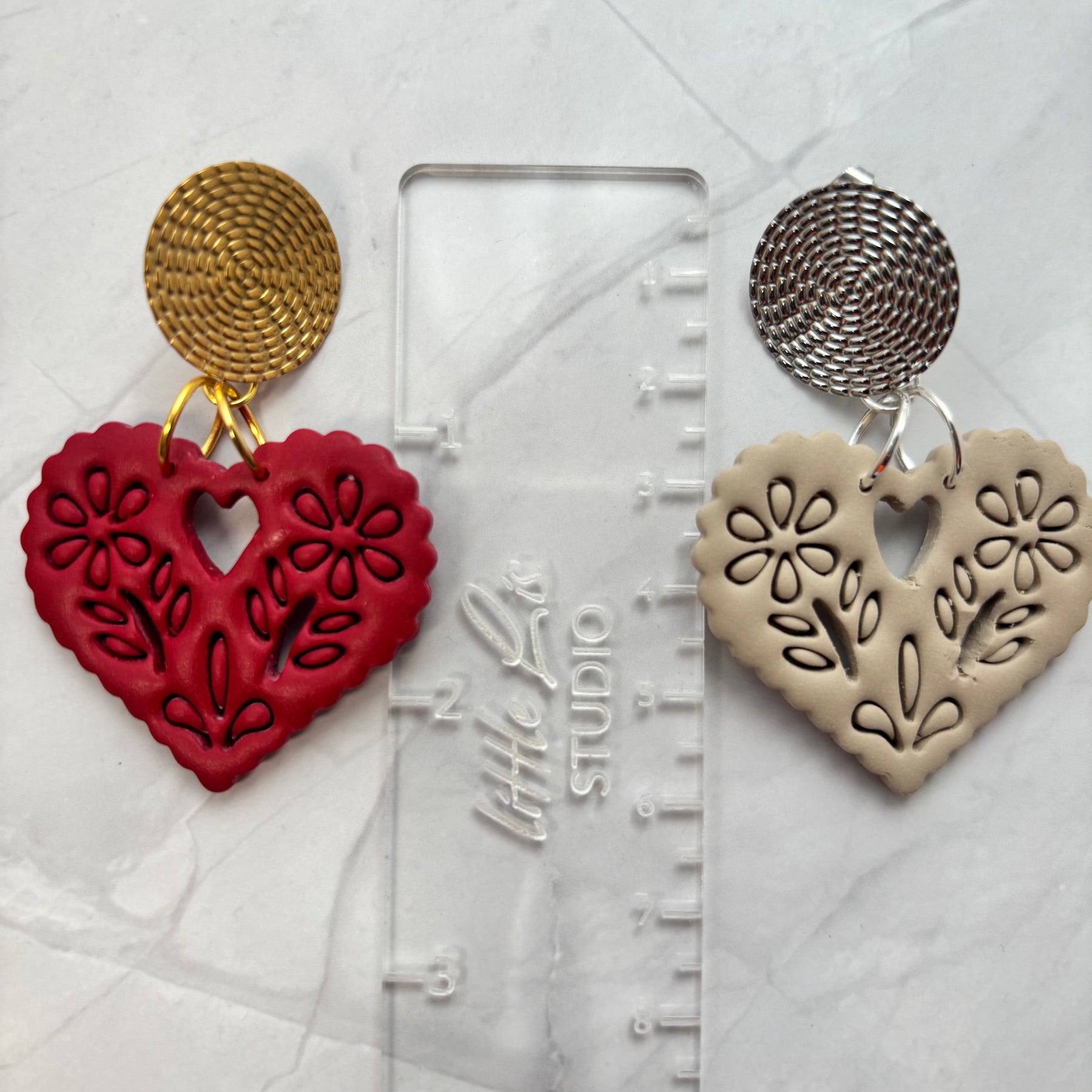 AMOR – Papel Picado Heart Dangle