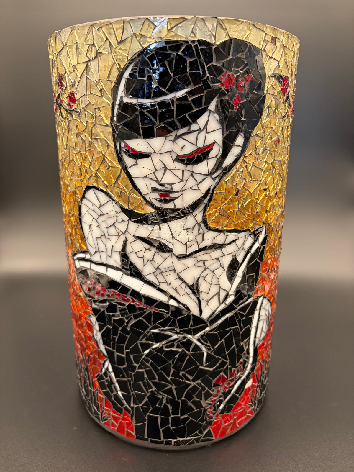 Geisha – Japanese Inspired Mosaic Votive