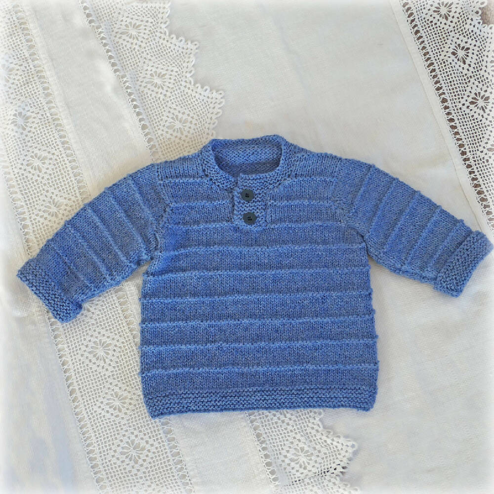 Classic jumper/pullover. Size 1-2. Blue or bronze. Unisex.