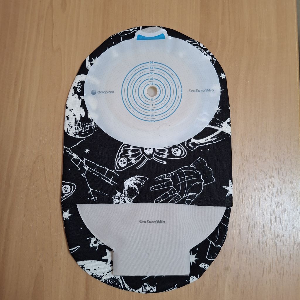 STOMA BAG COVER LARGE Suitable for Ileostomy, Colostomy, Urostomy