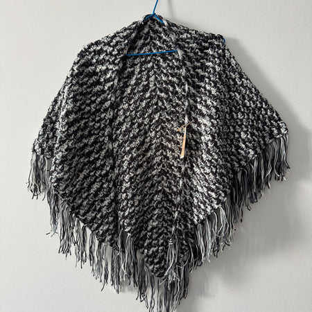 Crochet | Ladies Shawls |  Black & White