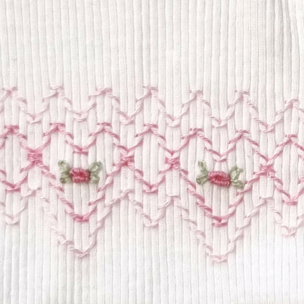 Baby-girl-singlet-smocked-pink-rose-close-up