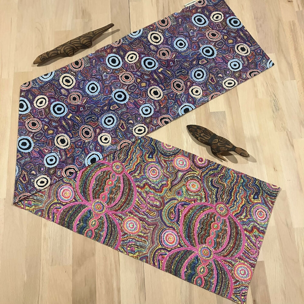 tablerunner-handmade-Australia-aboriginal_1.