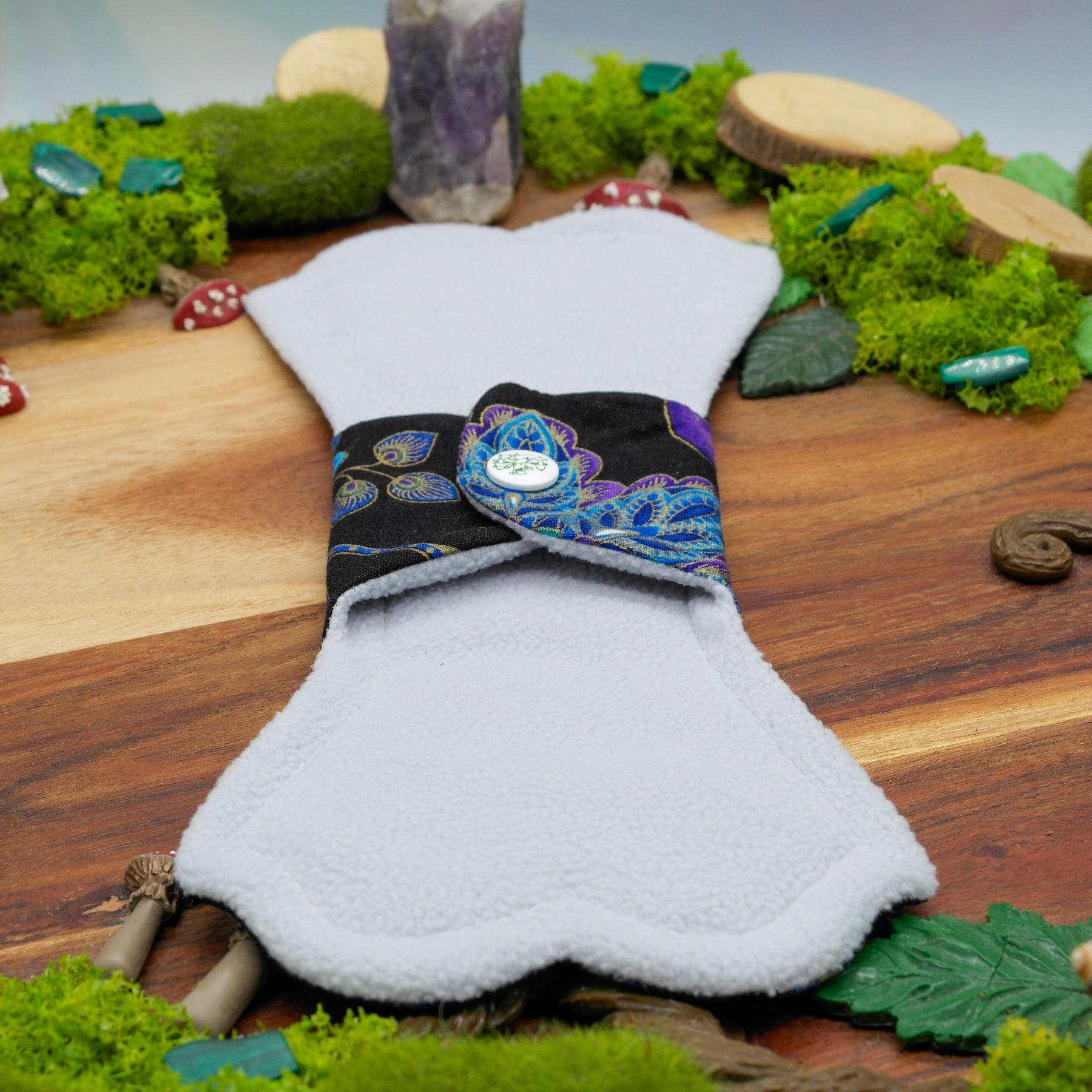 Handmade Reusable cloth pad 10" Moderate (LOA) - peacock