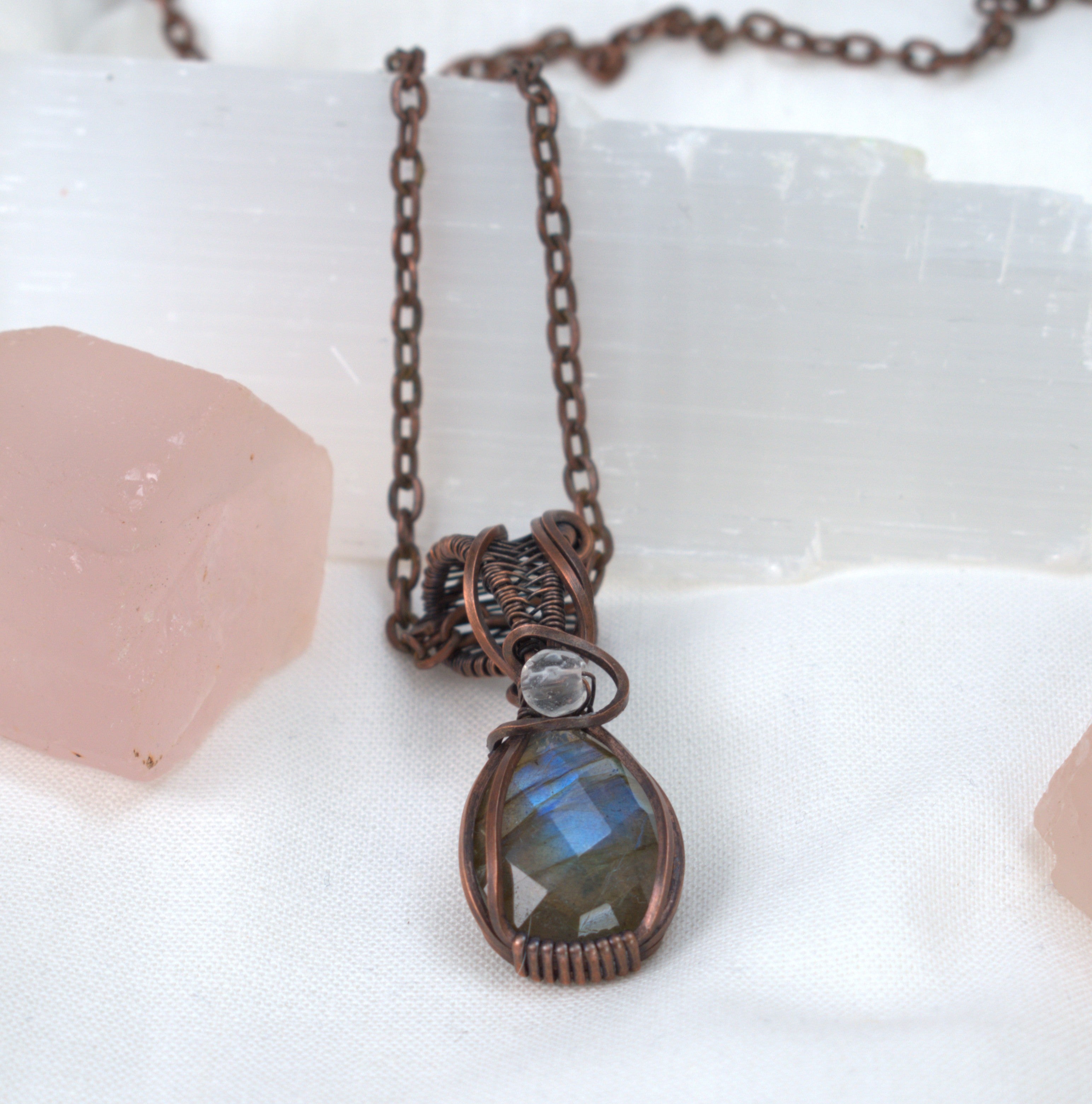 Velvet Tides – Labradorite & Clear Quartz Copper Pendant.