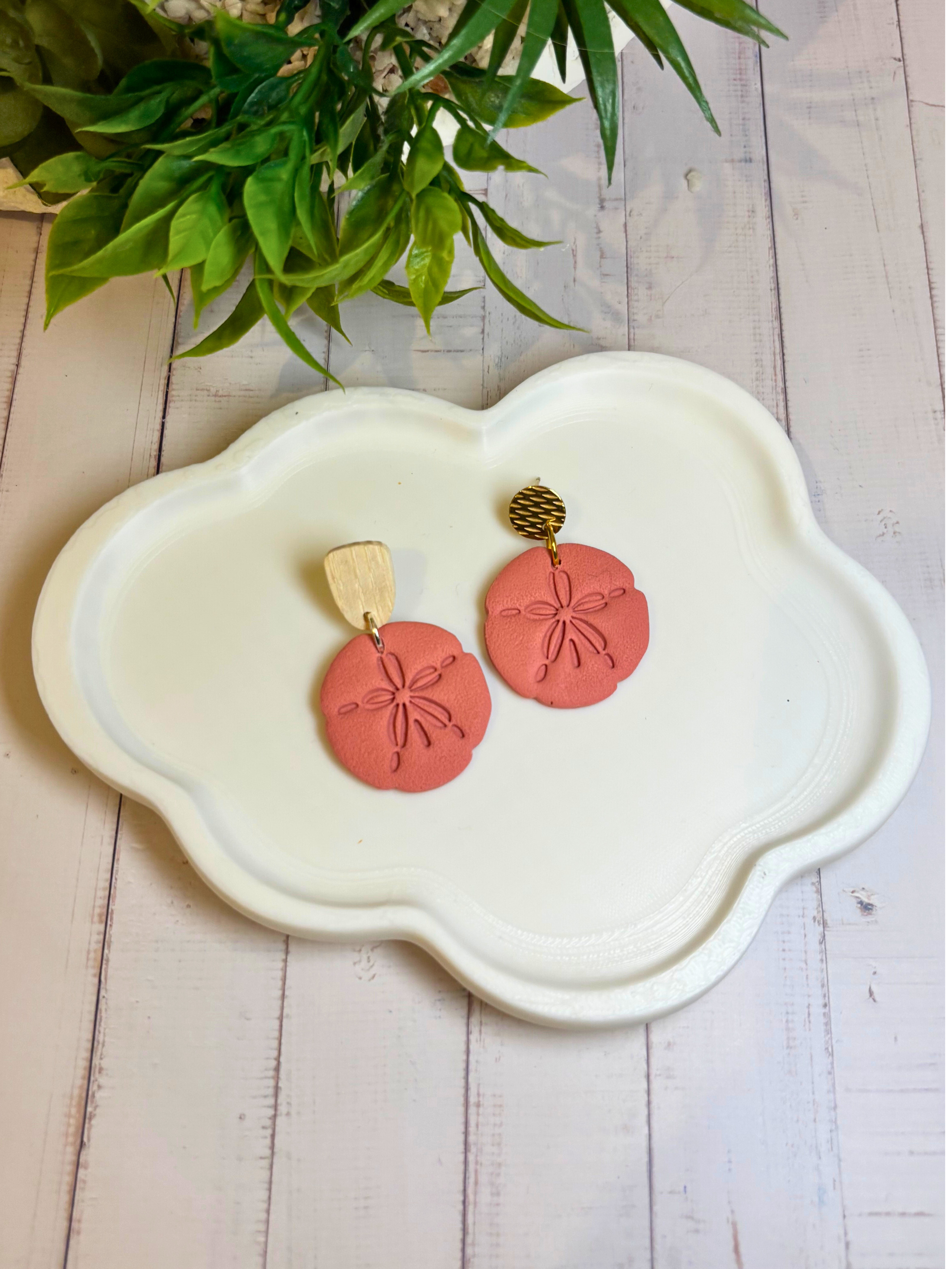 Seaside Stories | Sand Dollar Dangle Earrings
