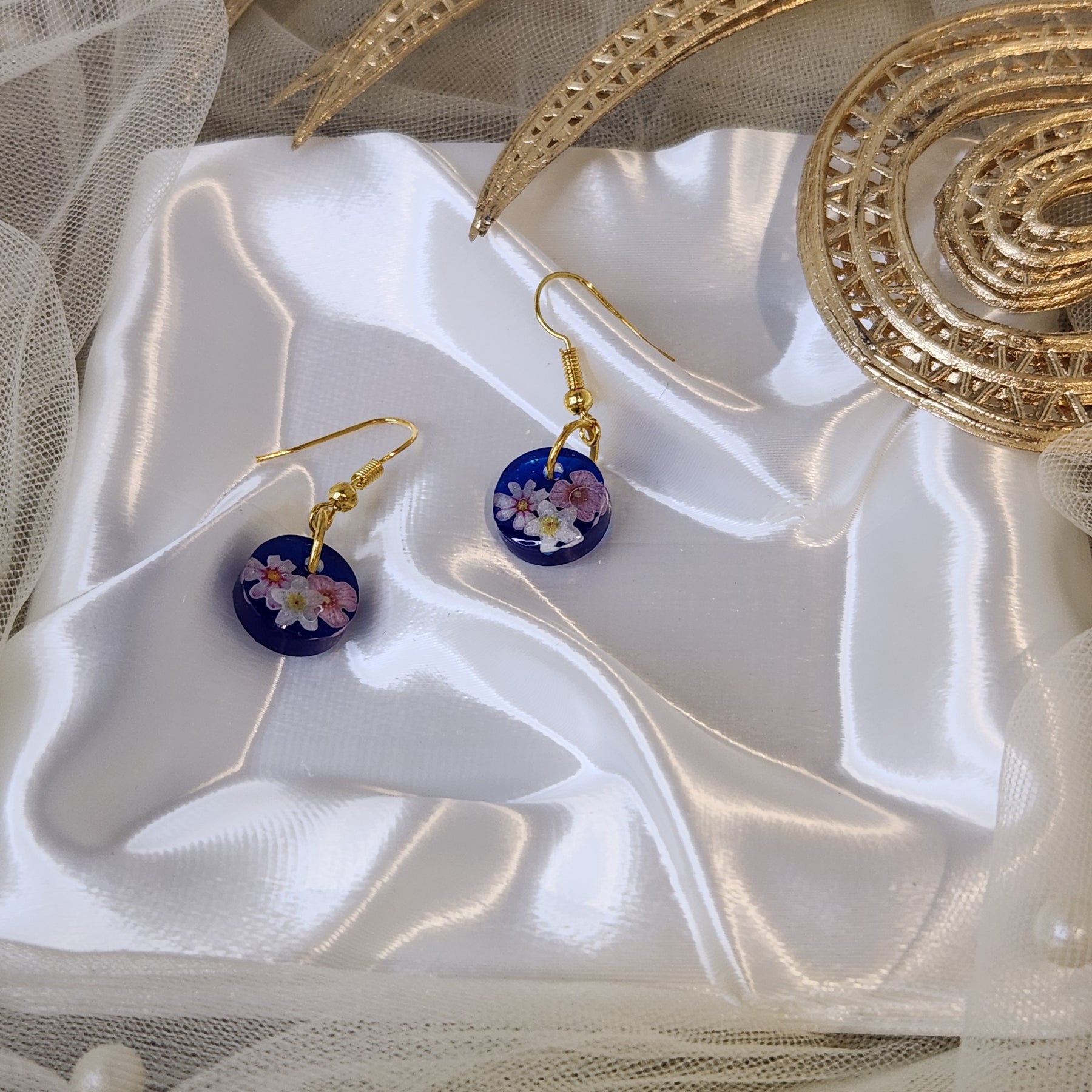 Floral drop earrings