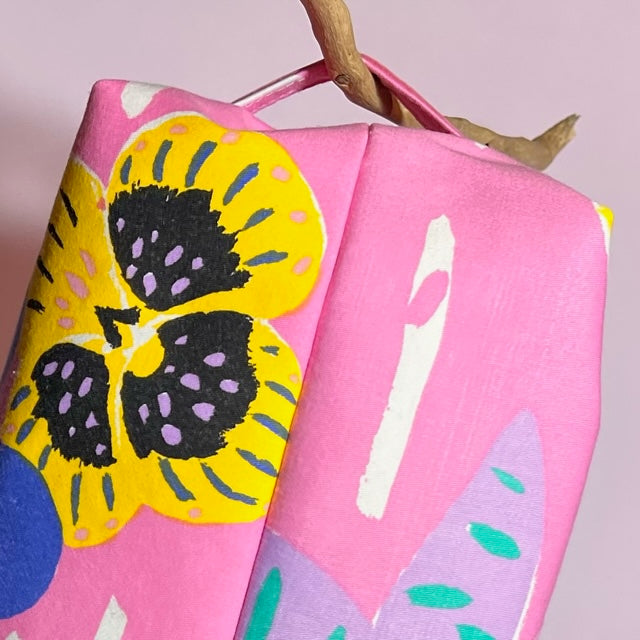 Pink, repurposed vintage fabric box pouch :: zip, fully lined, leather accents