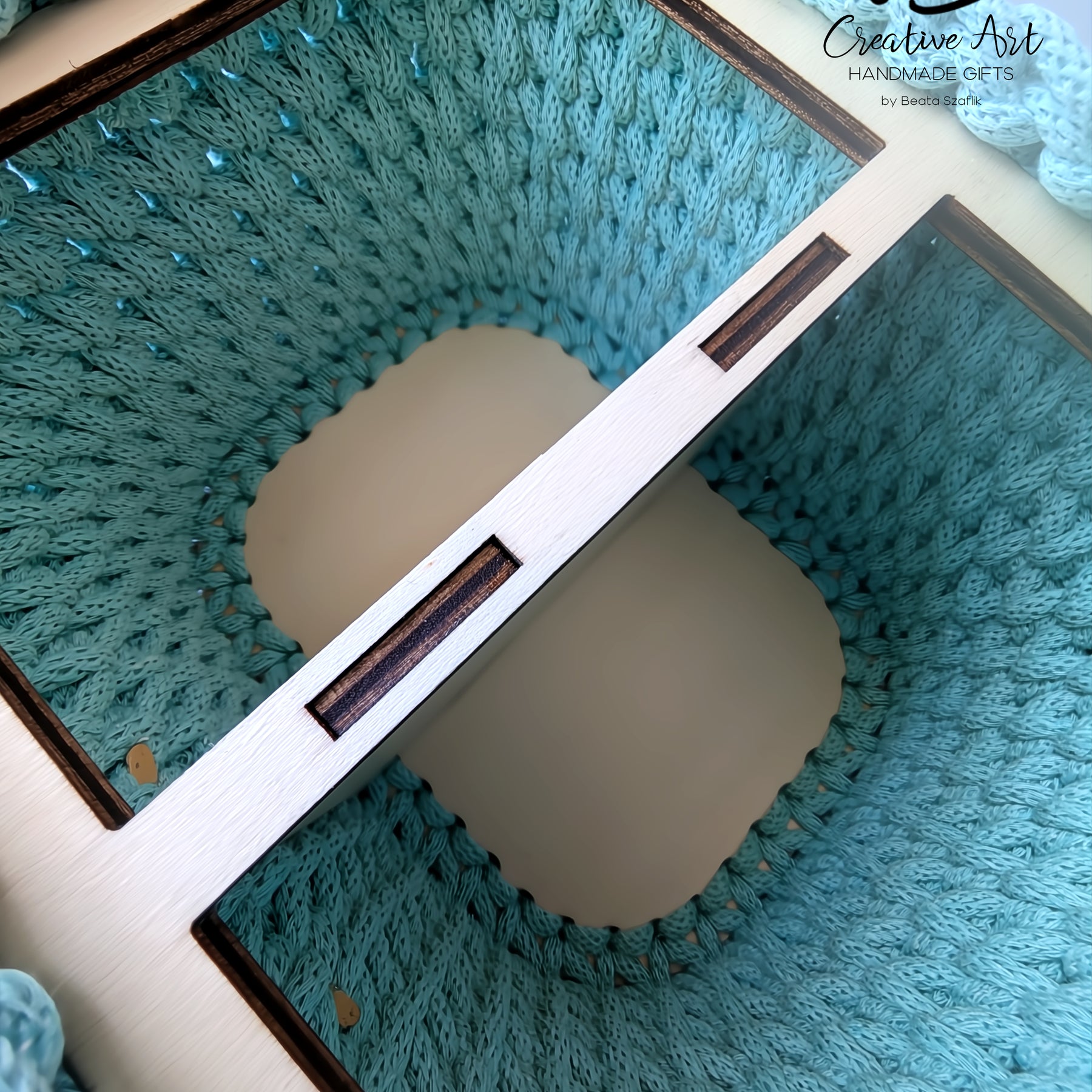 Two-Compartment Basket Organiser