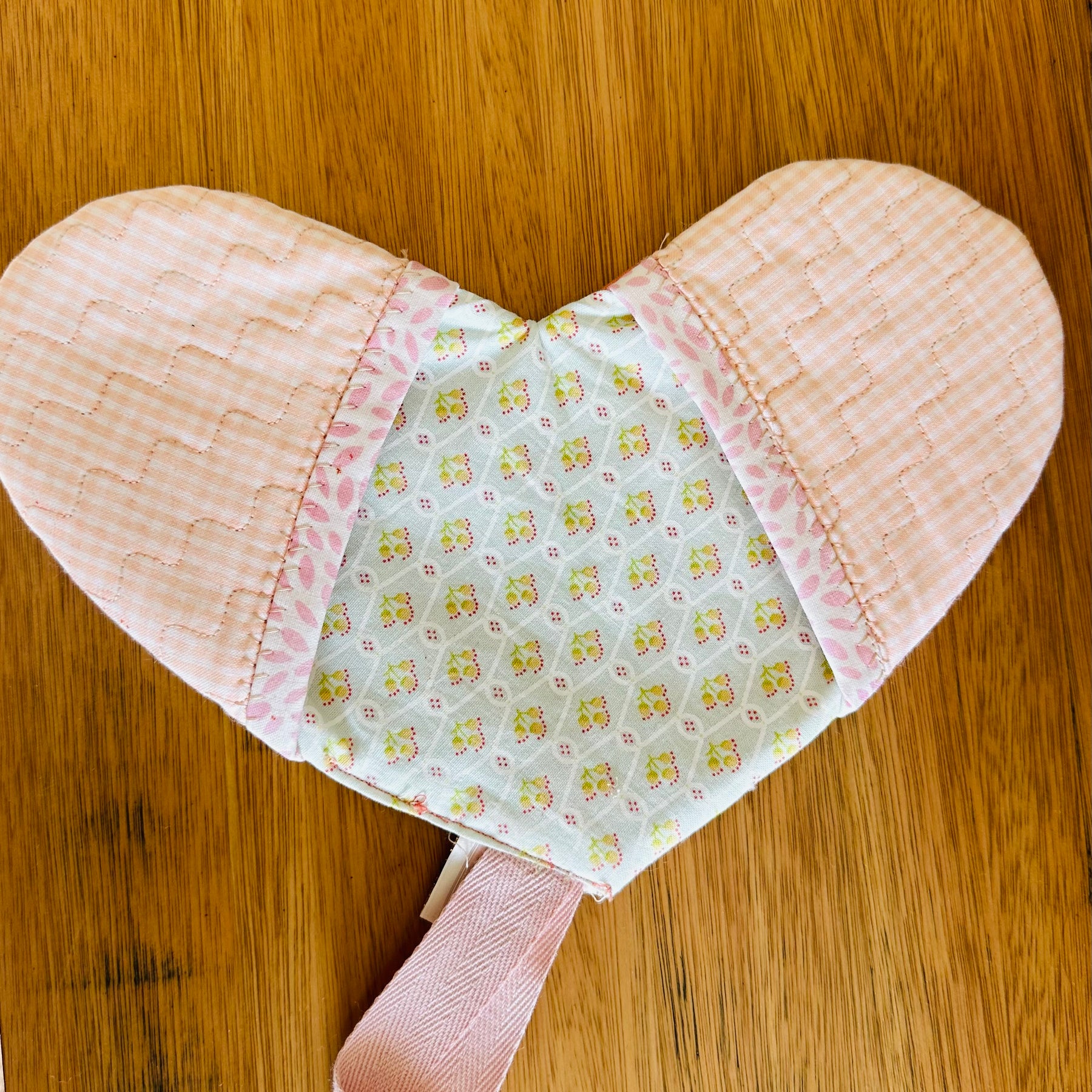 Cute heart shaped Oven Mitts
