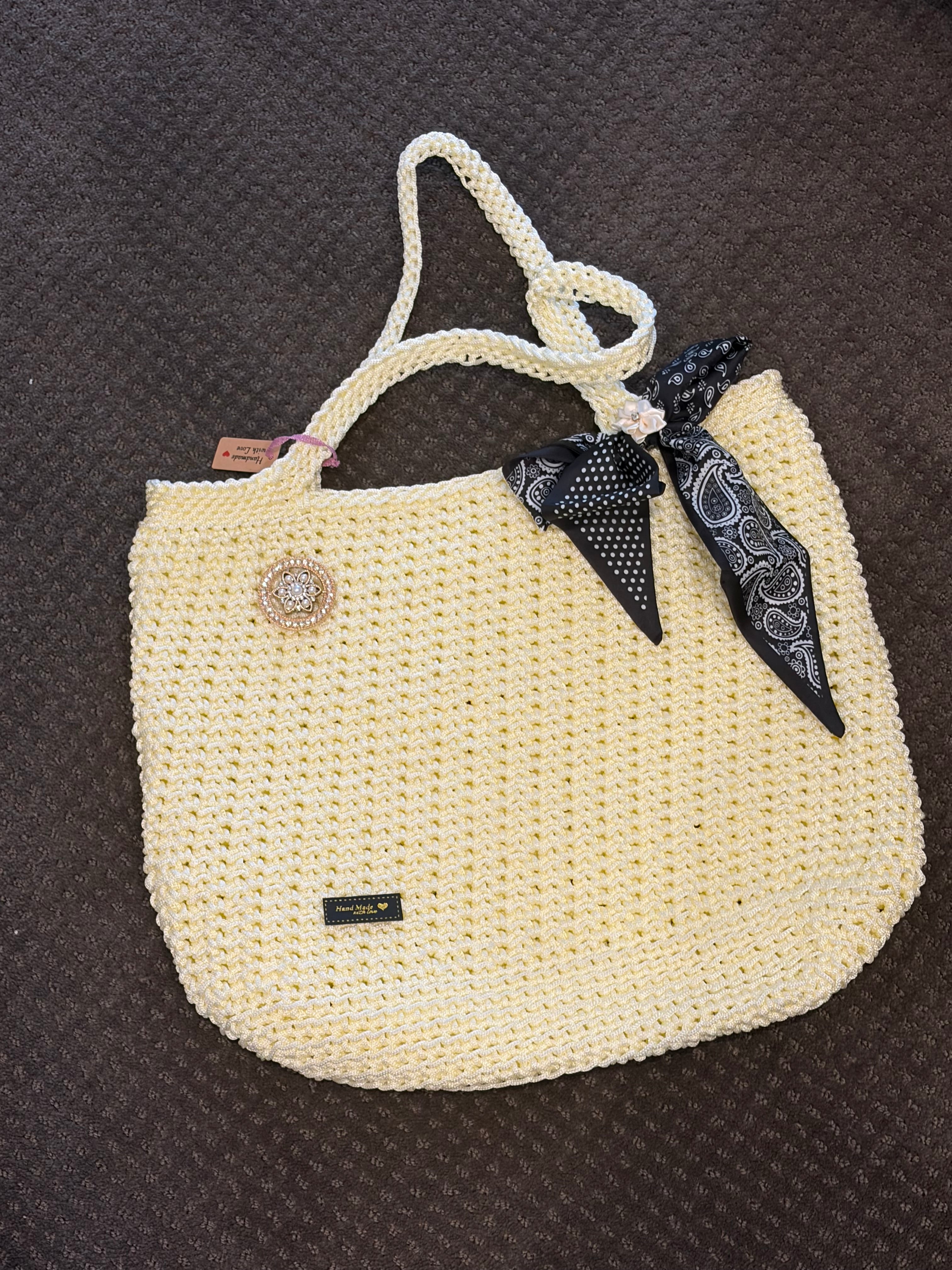 No. 17 Cream Everyday Shopper