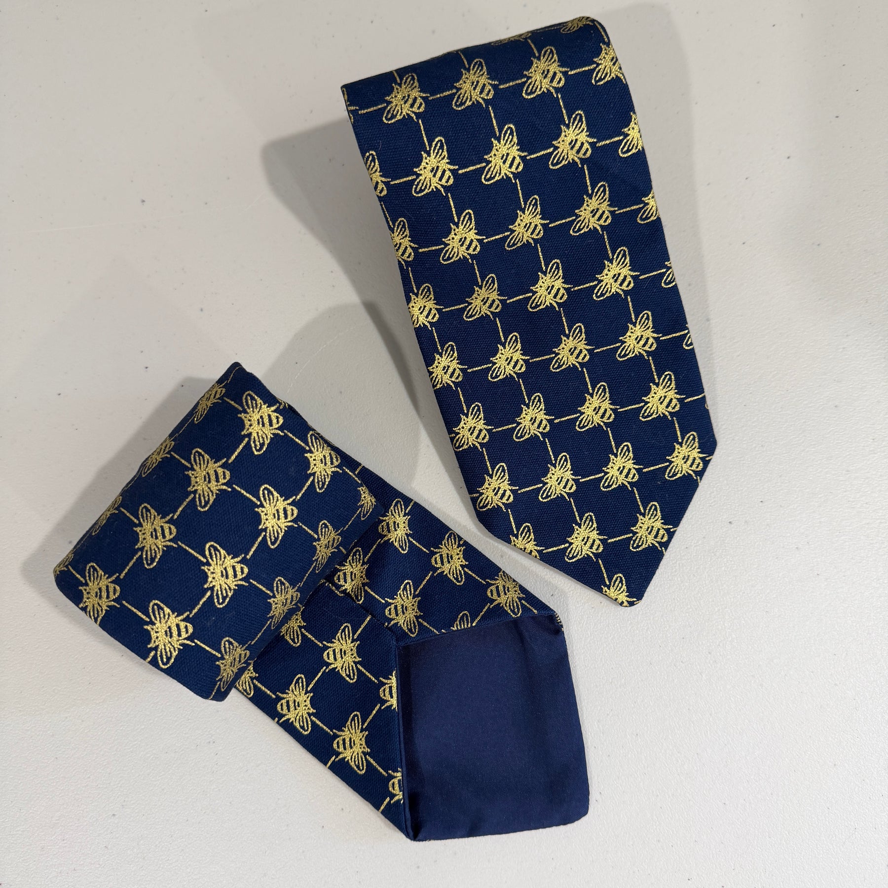 Neck Tie - Bumble Bee