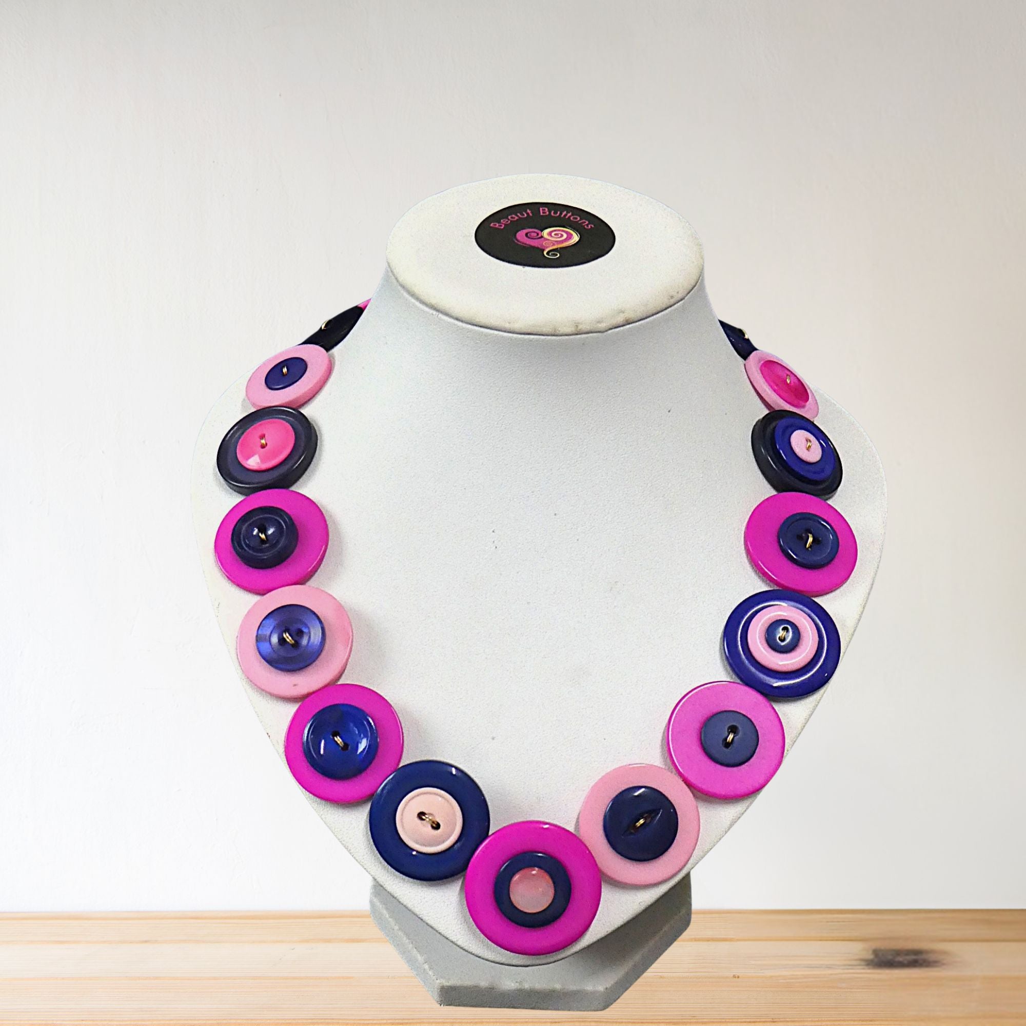 Button necklace - Inky Pinky