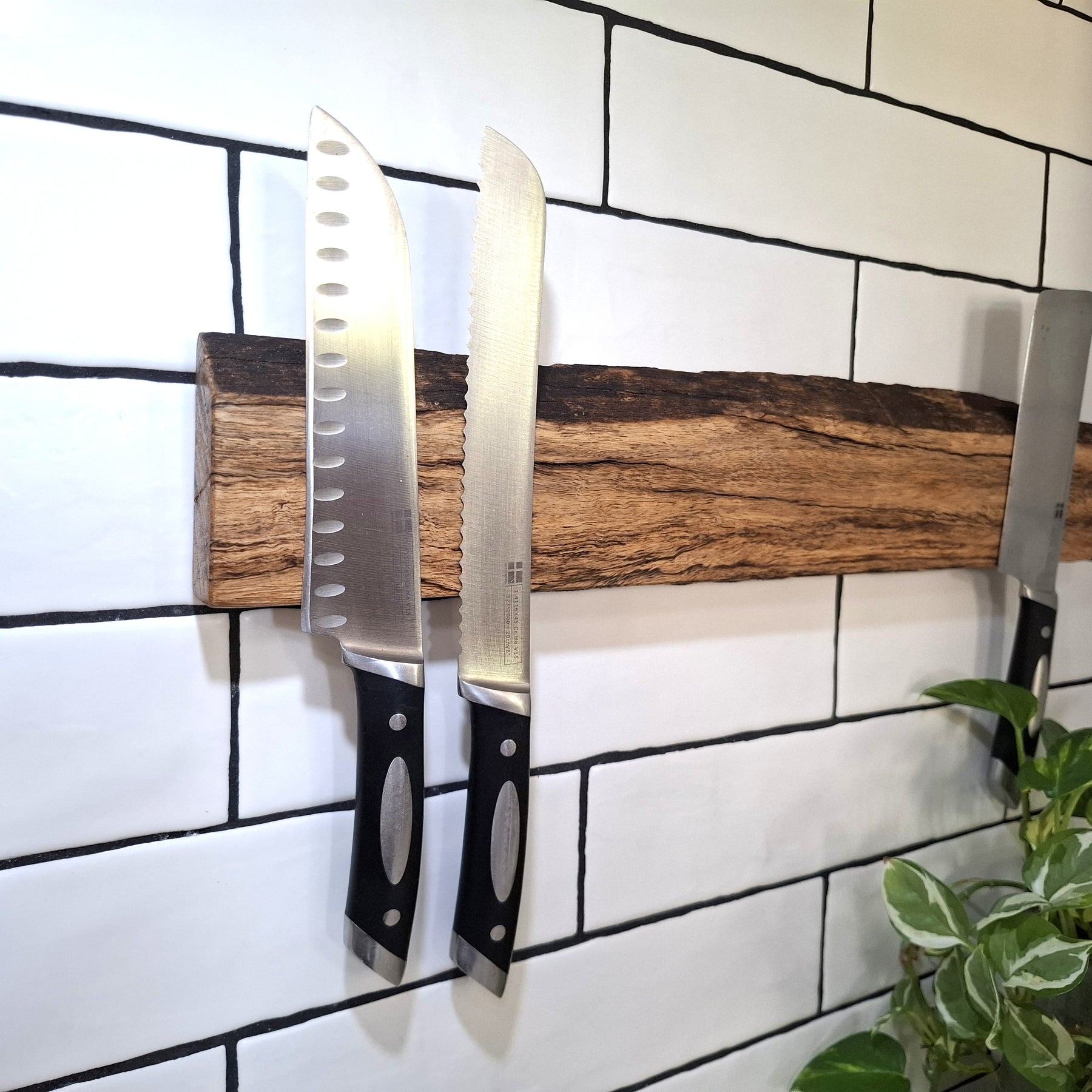 Handmade Wooden Magnetic Knife Holder: Wall-Mounted Kitchen Rack