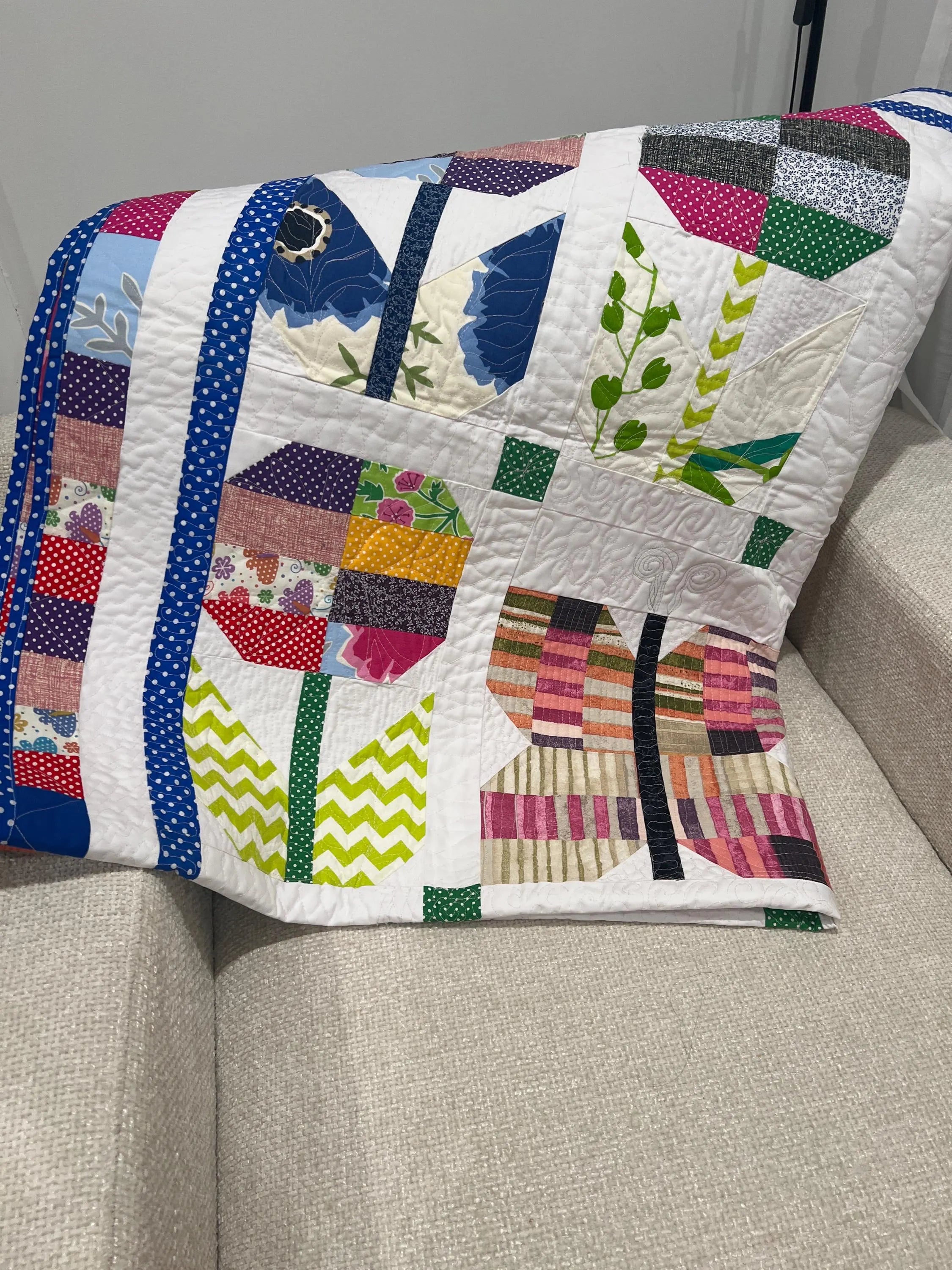Handmade Butterfly Quilt: Floral Patchwork Cotton Bedding soft cozy blanket