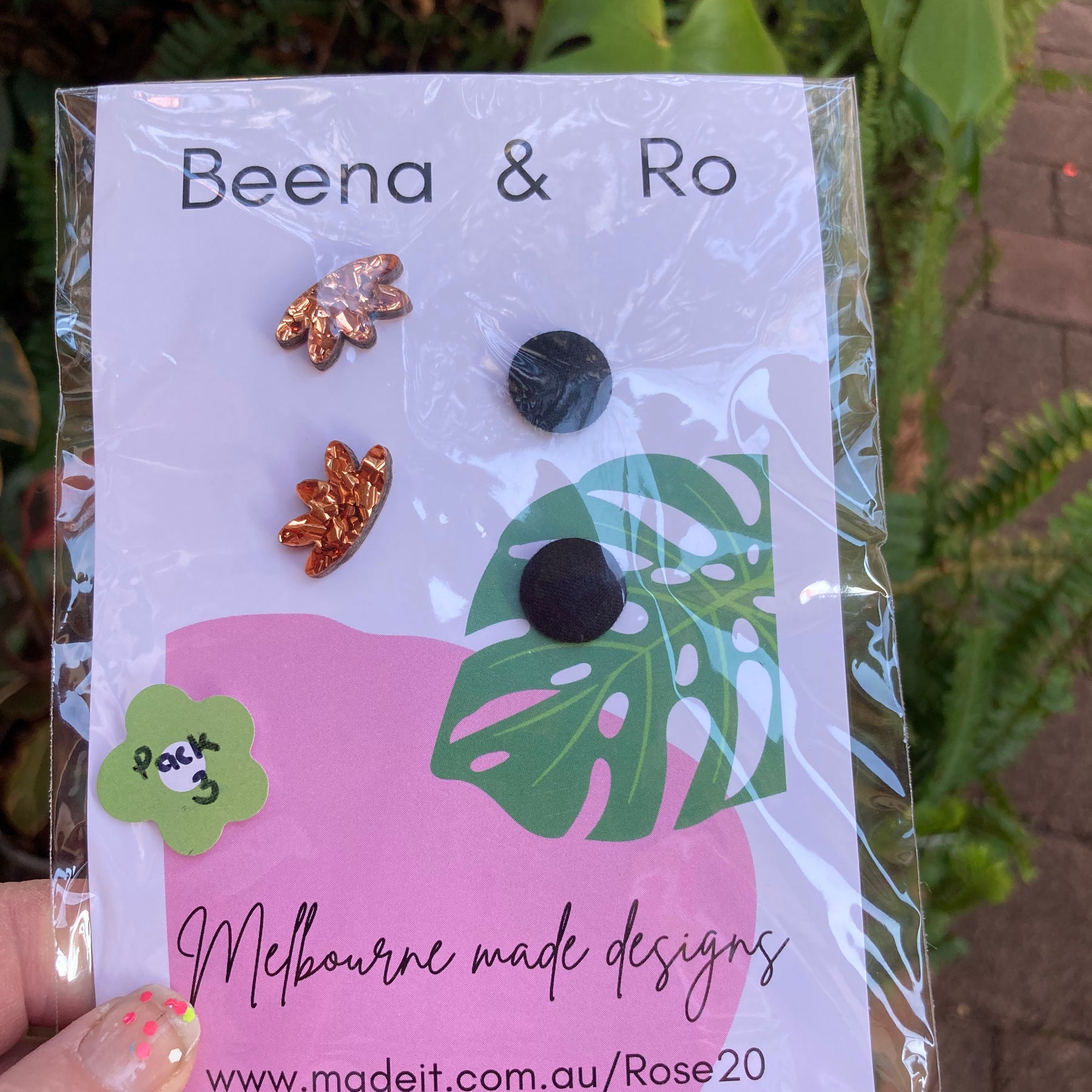 Super value mixed stud pack 3