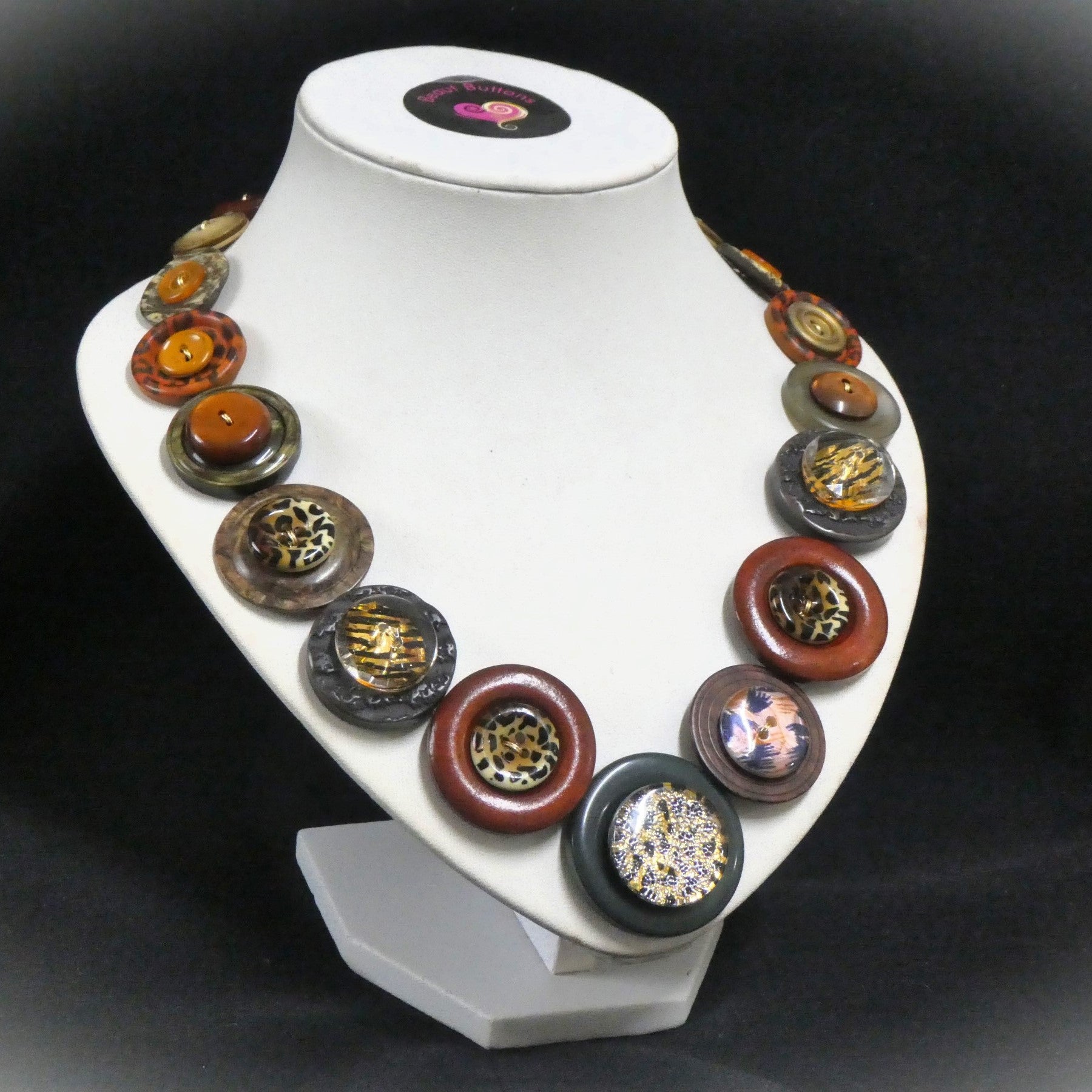 Button necklace and earrings - On Safari