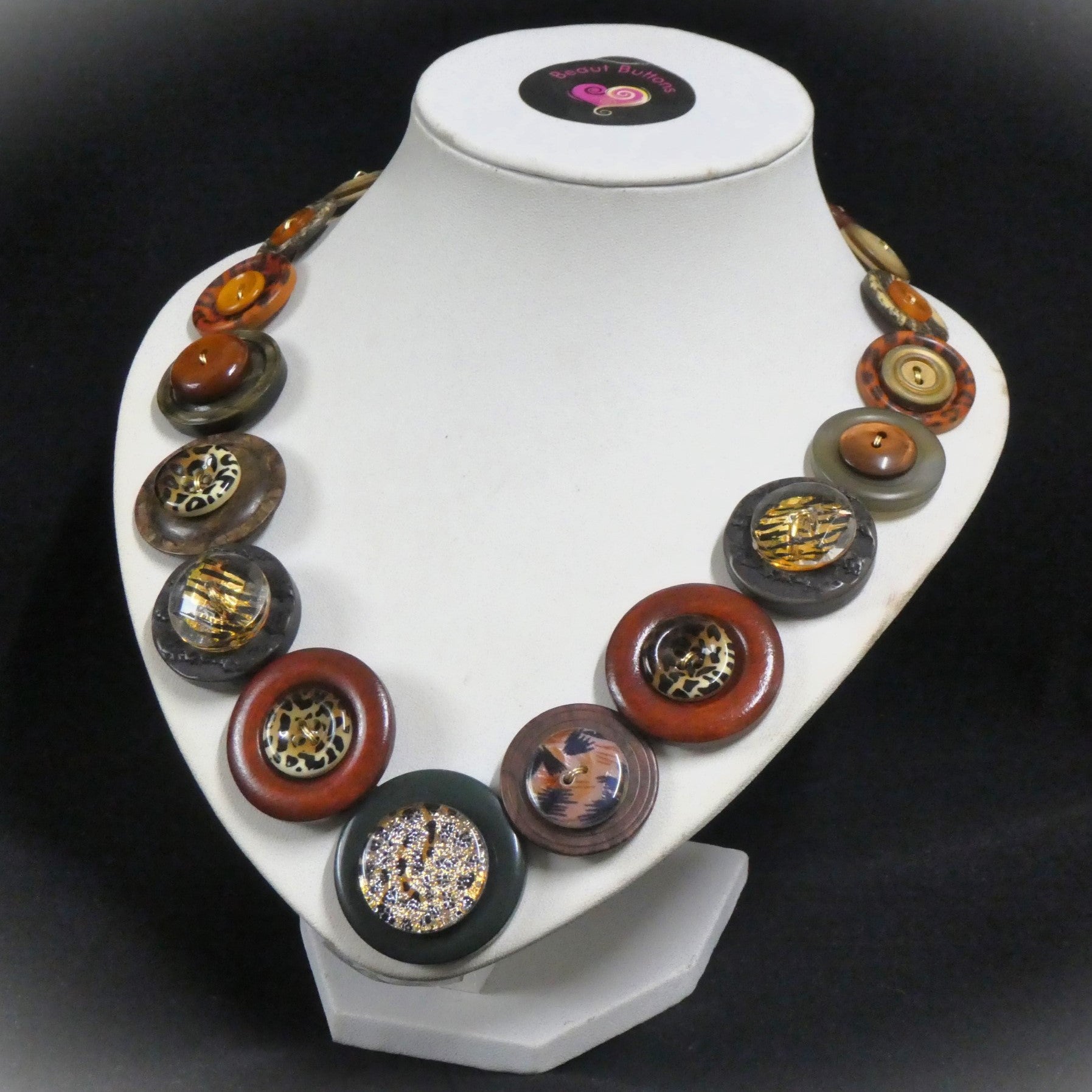 Button necklace and earrings - On Safari