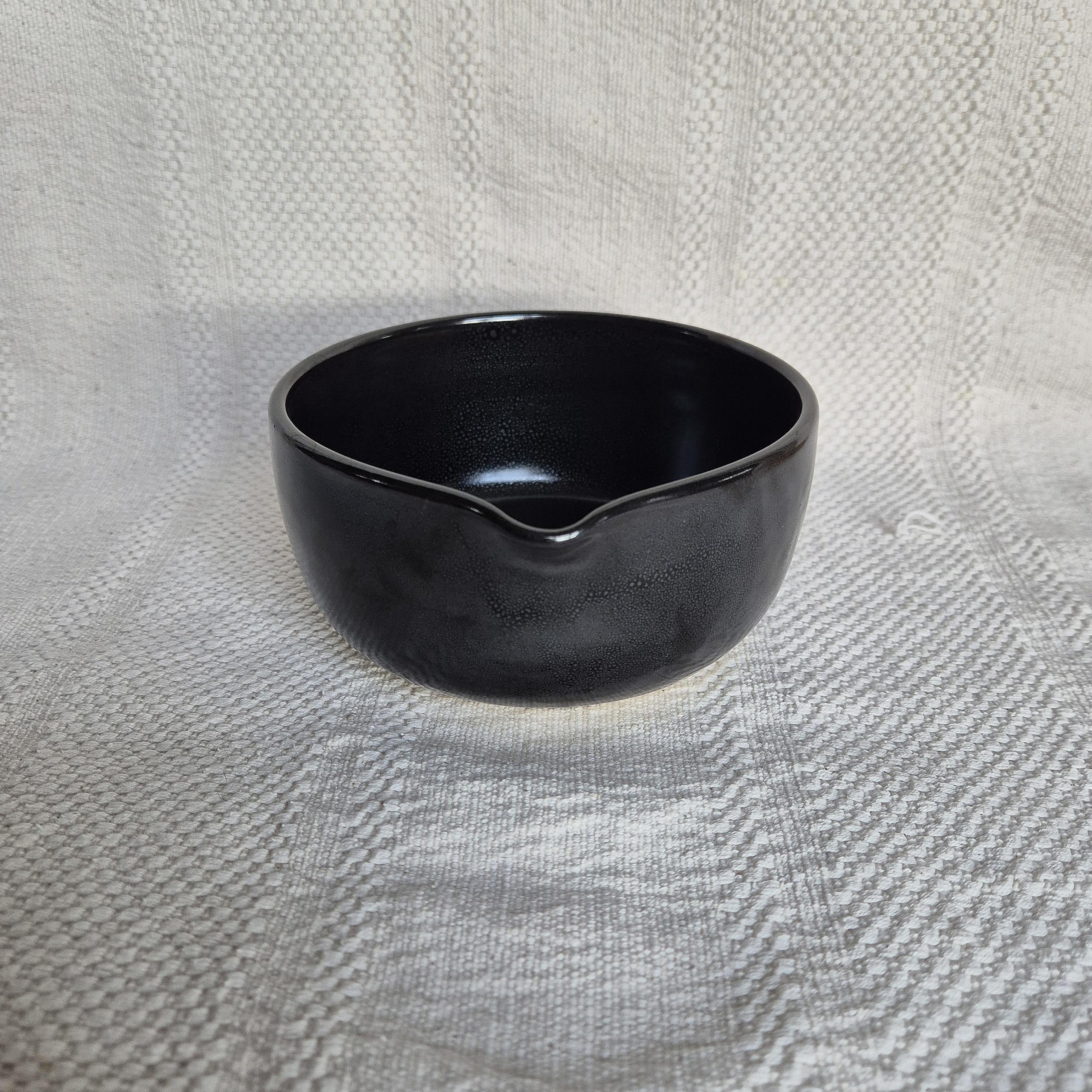 Black Matcha Bowl