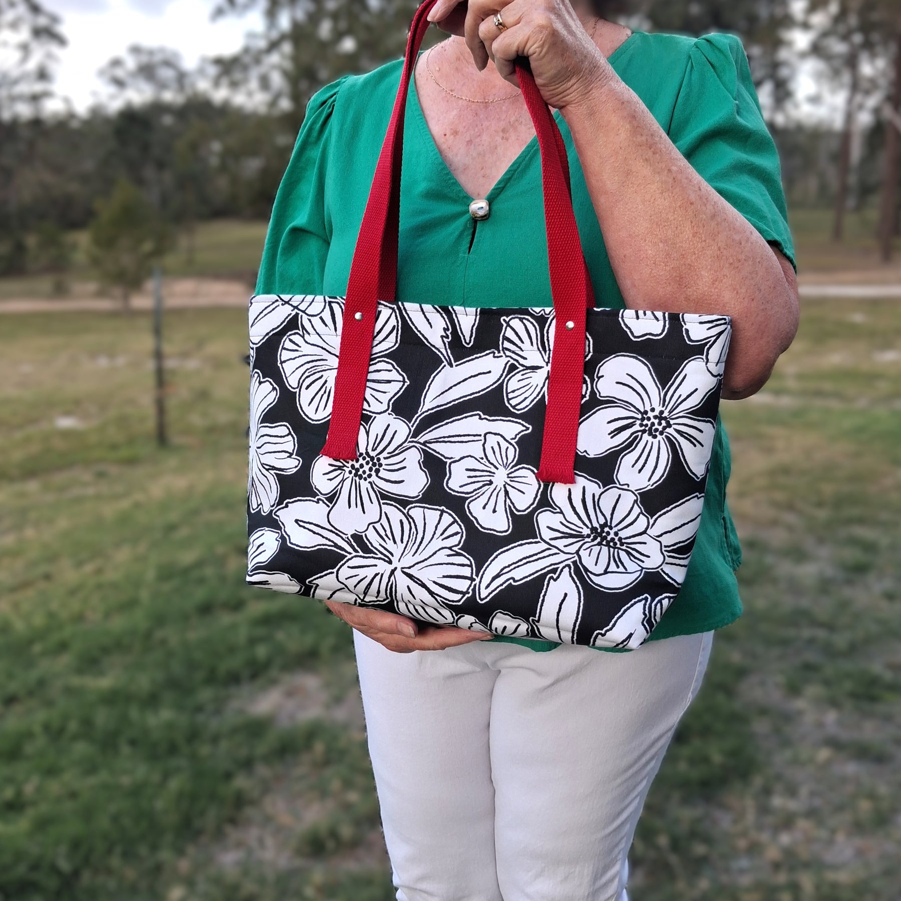 Anchored Tote - Black & White Hibiscus