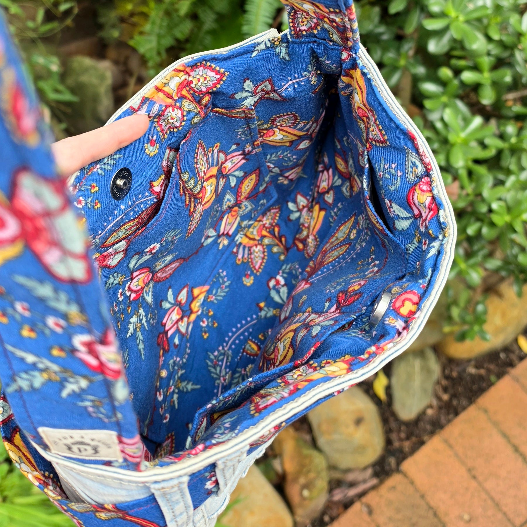 Upcycled Jeans Handbag| Denim & Upcycled Fabrics