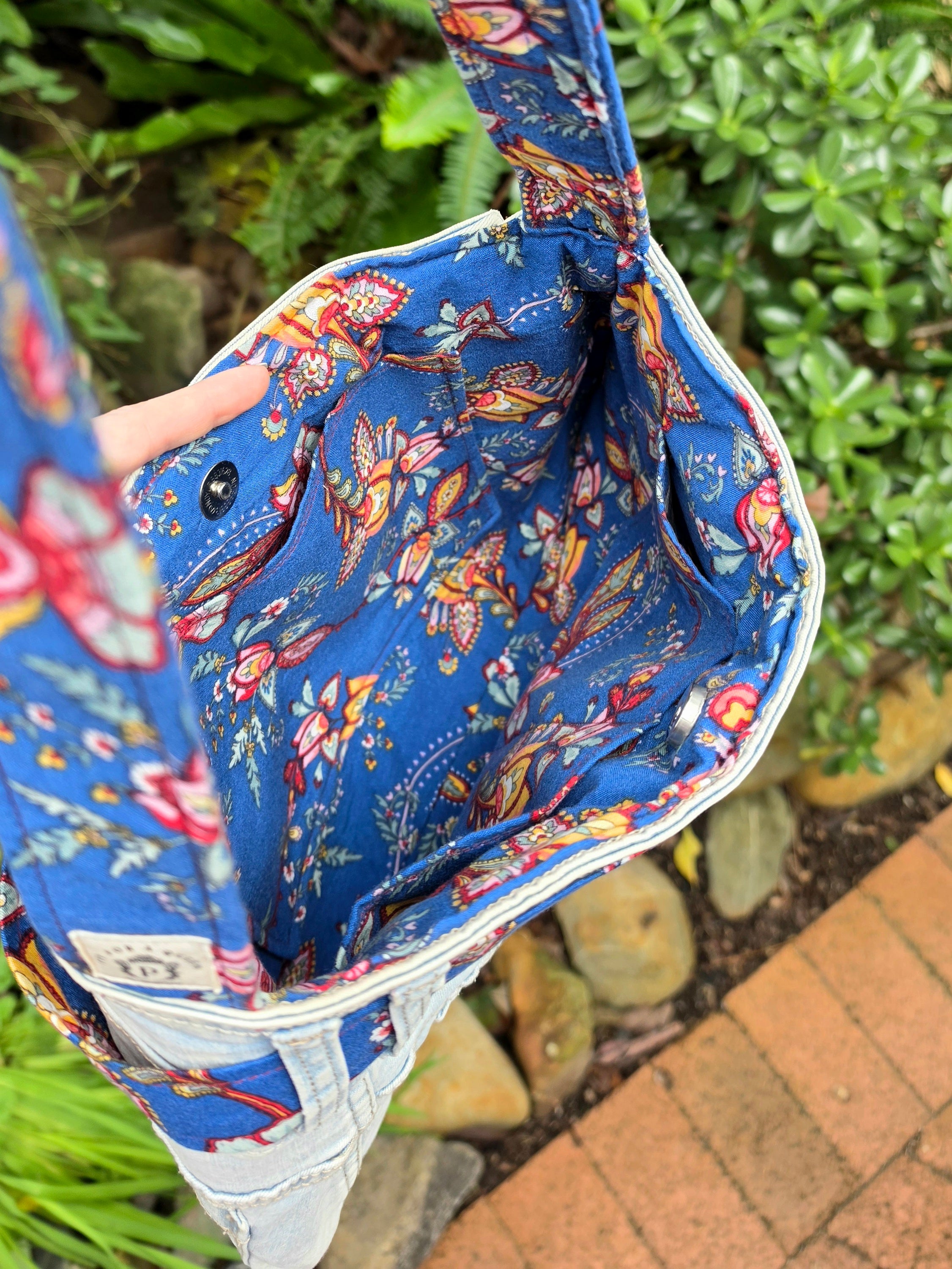 Upcycled Jeans Handbag| Denim & Upcycled Fabrics