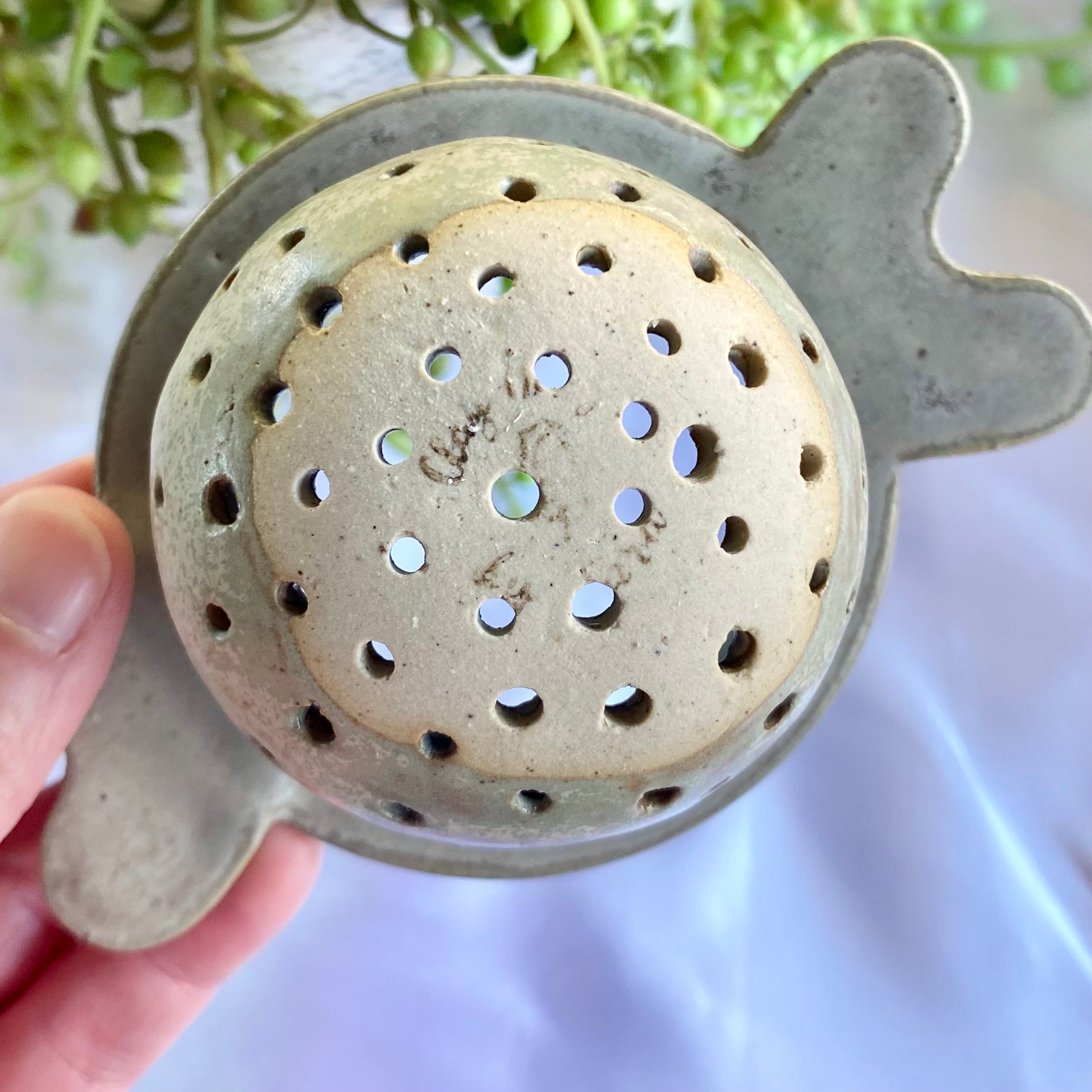 Ceramic Loose Leaf Tea Infuser|Strainer|Handmade Pottery