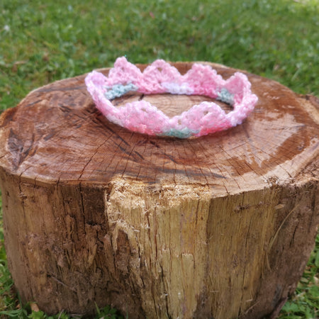 Sparkly Baby Crochet Crown