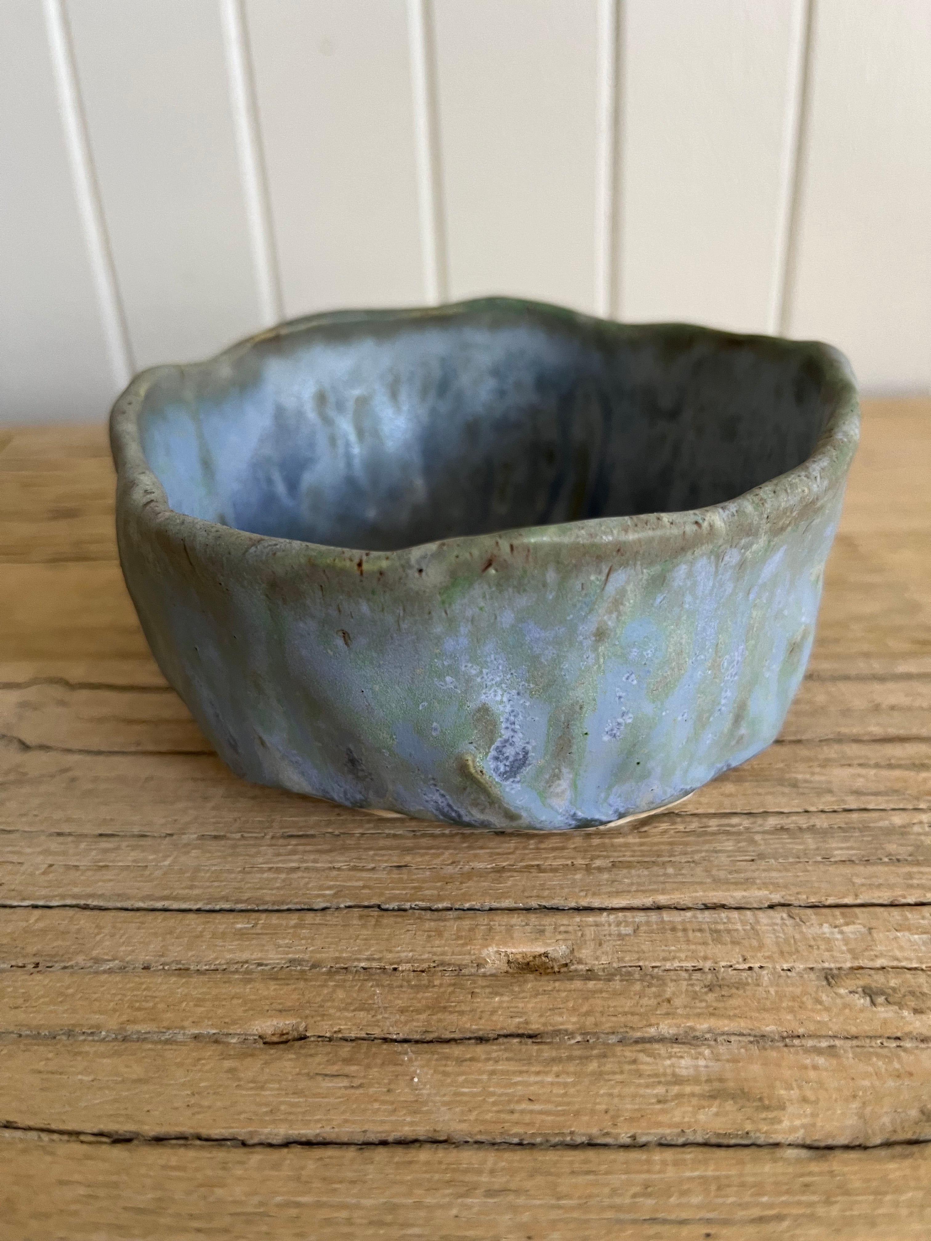 Hand Built Pottery Cat Bowl - Fish Detail