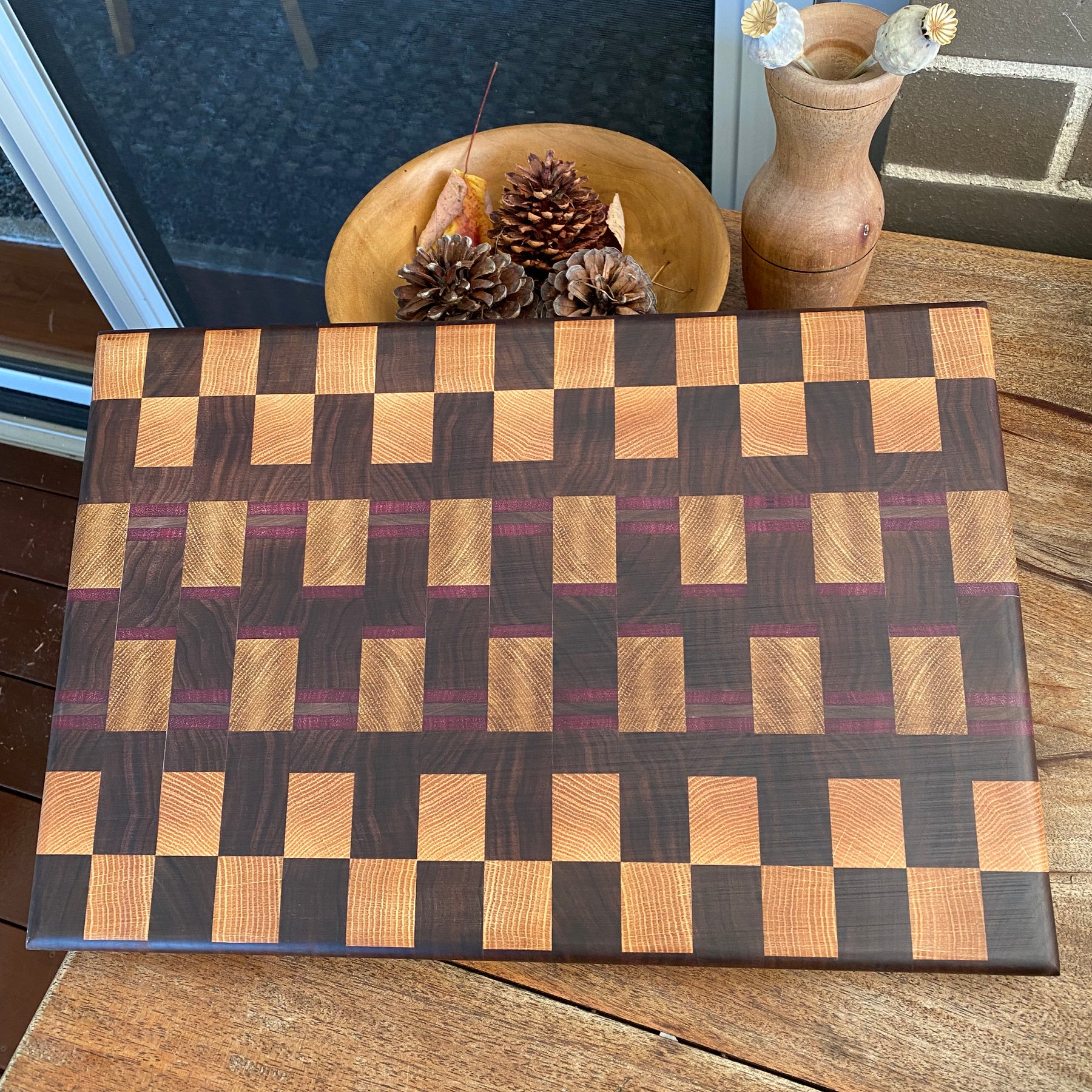 Handmade Chopping Board with purpleheart highlights