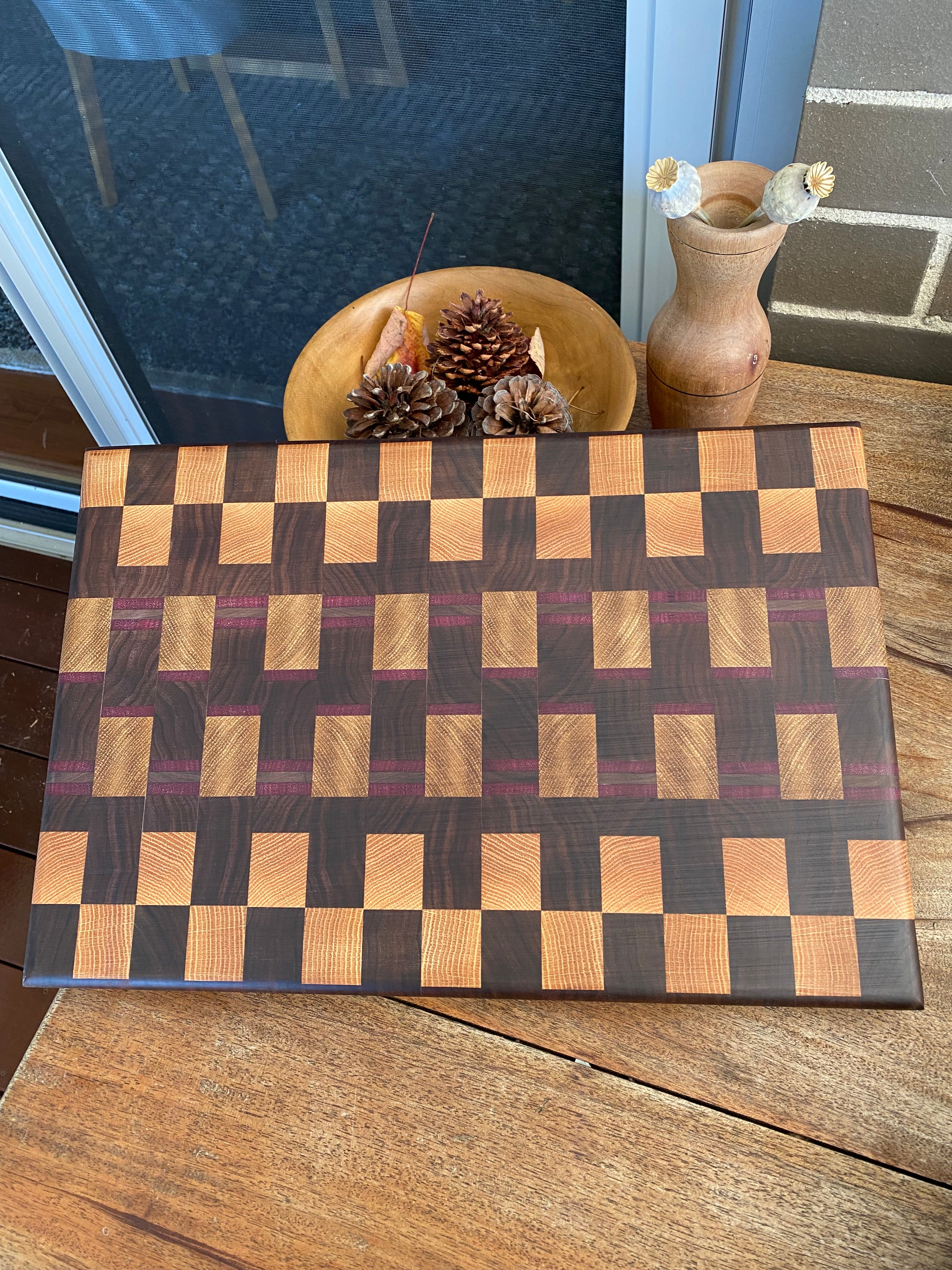 Handmade Chopping Board with purpleheart highlights