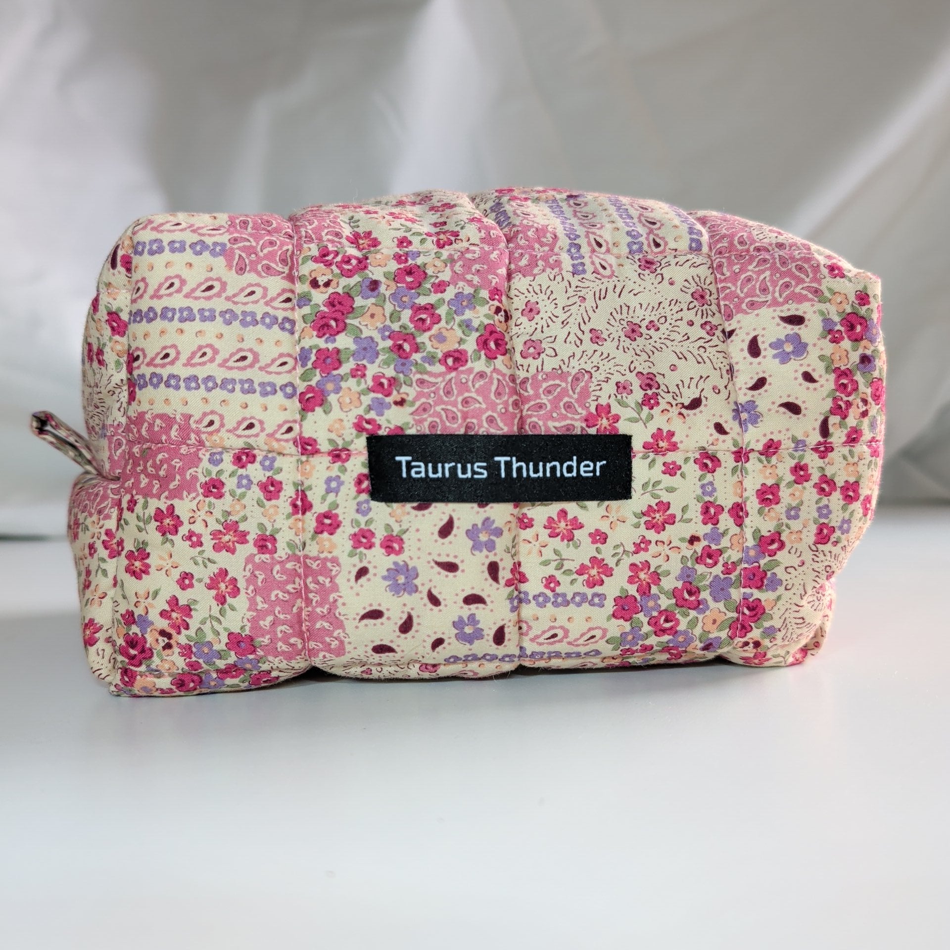 Picnic Floral Medium Carry Bag