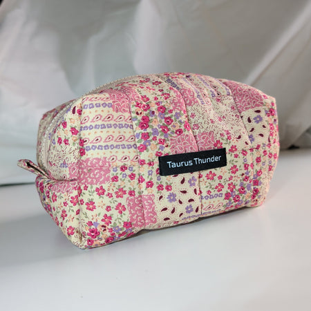Picnic Floral Medium Carry Bag