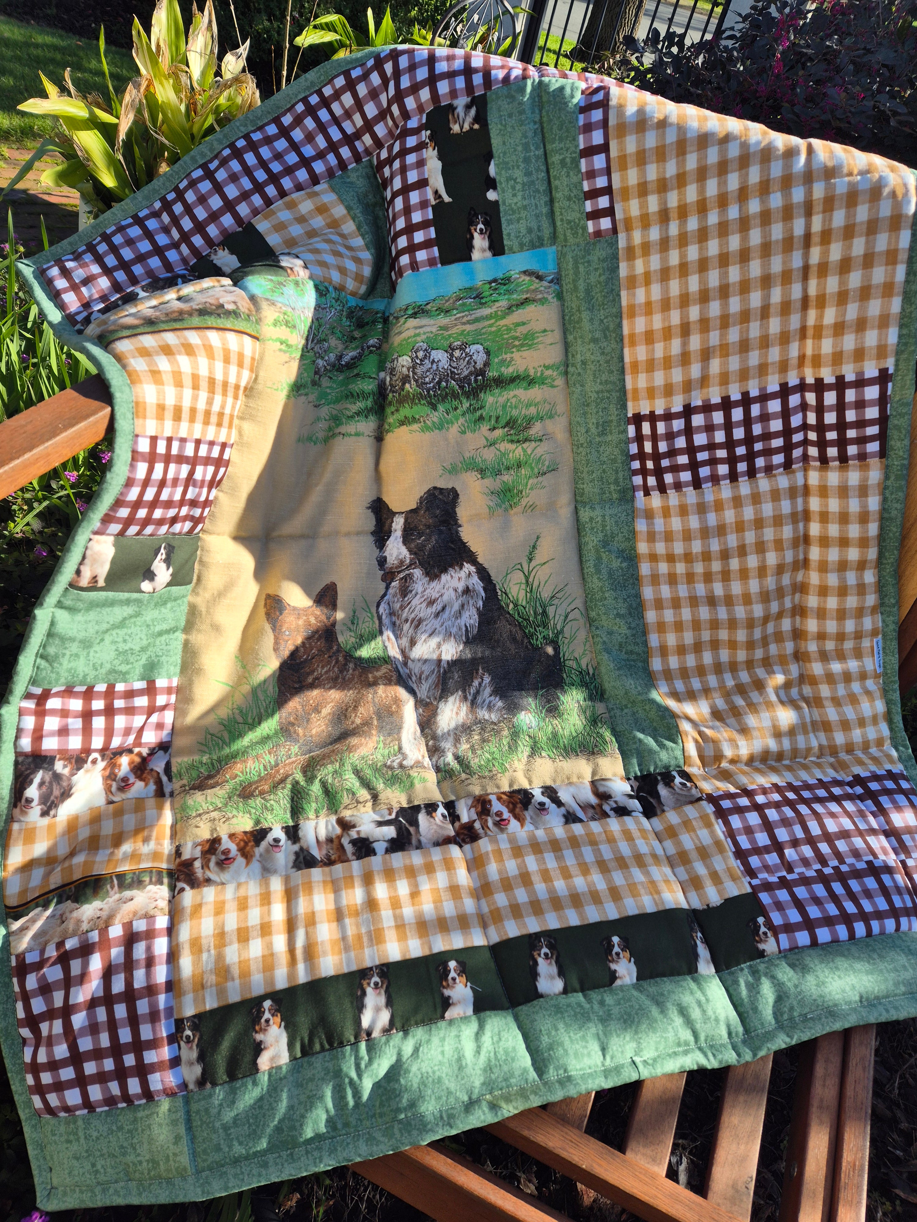 Mini muster time, baby quilt with a farm theme