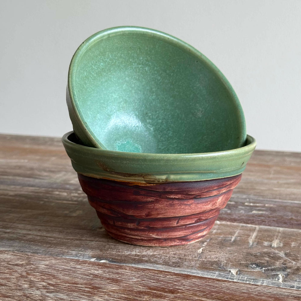 Australian-Ceramic-Pottery-Artist-Ana-Ceramica-Home-Decor-Kitchen-and-Dining-Servingware-Ivy-Chattered-Bowl-Dips-Snacks-Wheel-Thrown-Pottery