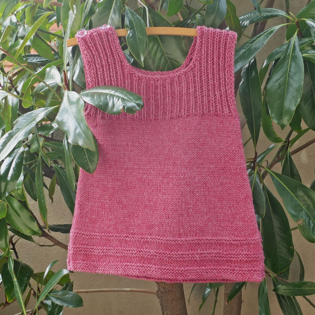 Tunic dress, size 4-5.   50% Wool 50% bamboo