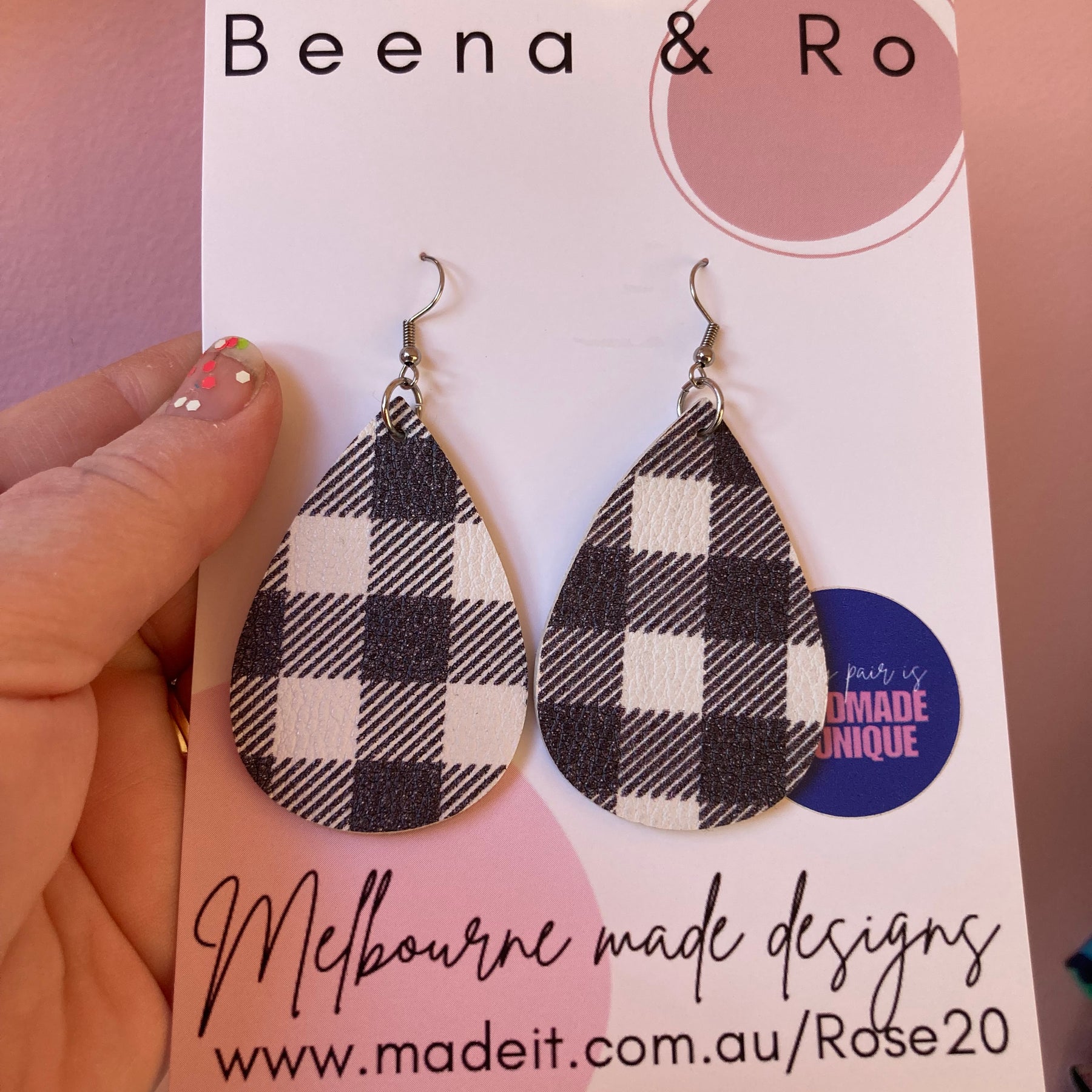 Gingham hook earrings