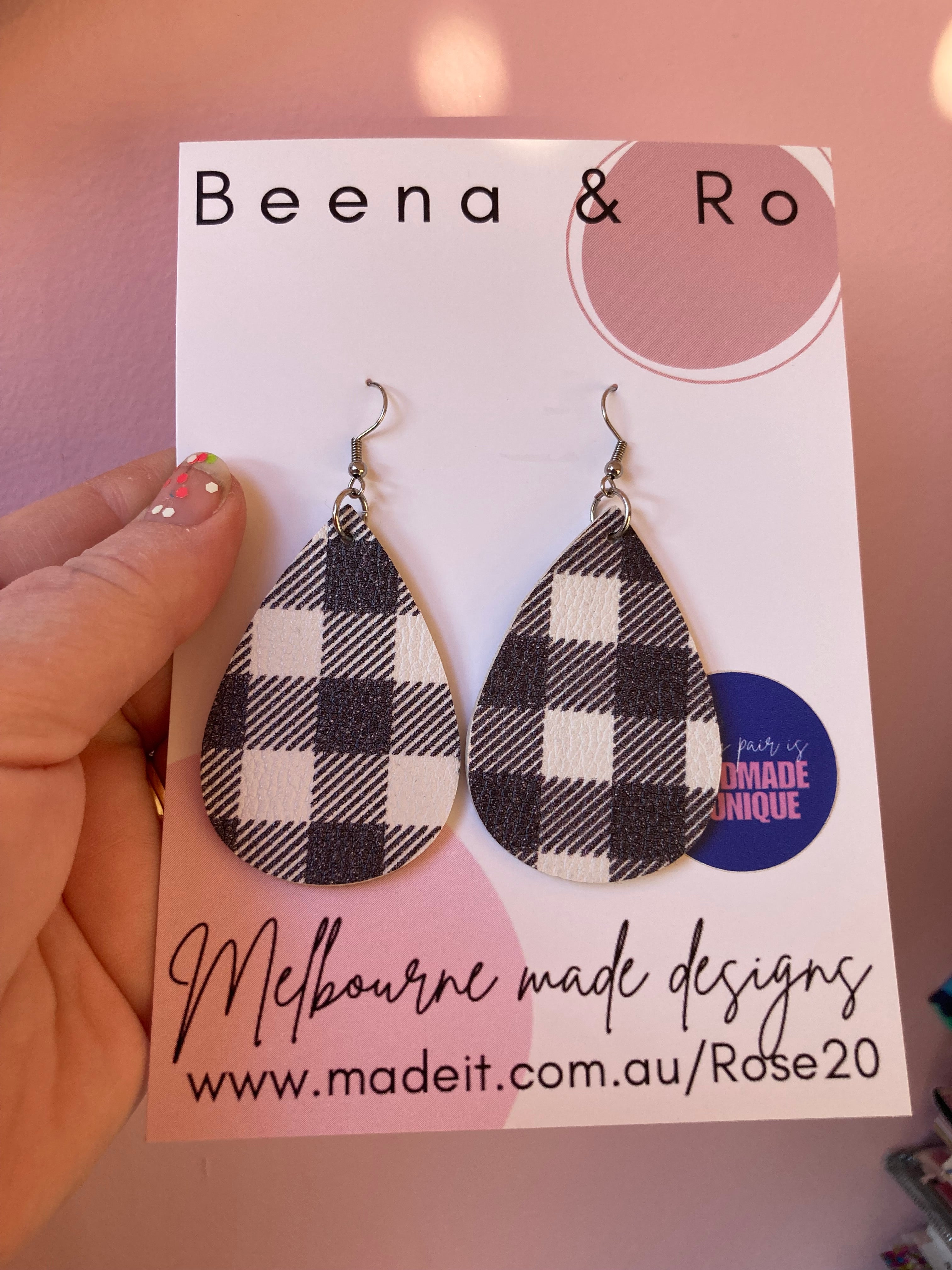 Gingham hook earrings