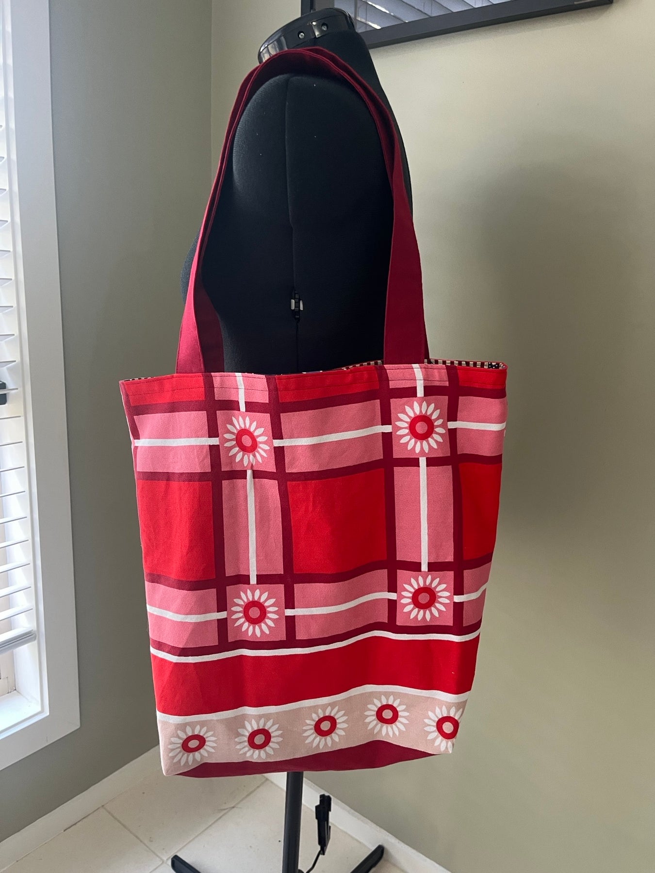 Tote Bag - Retro Red with all the Stars