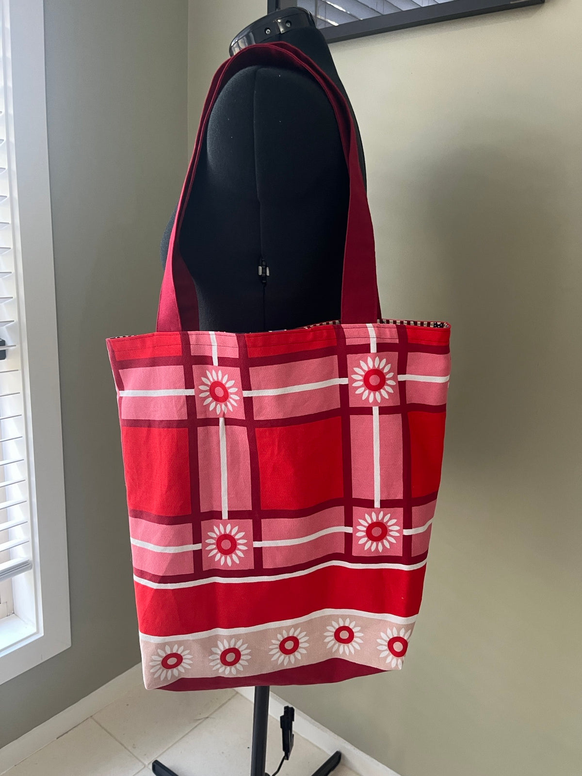 Tote Bag - Retro Red with all the Stars
