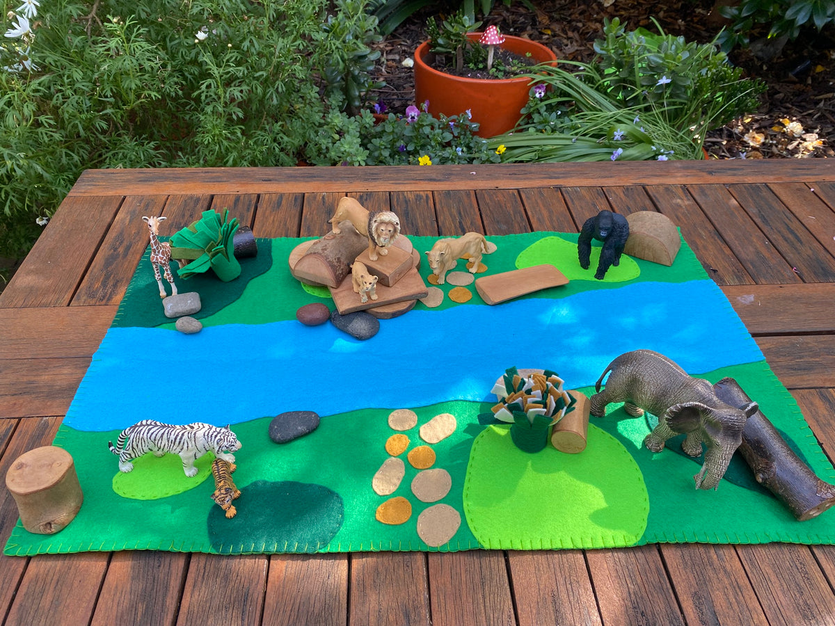 Play Felt Mat Large - Explore the outdoors #1
