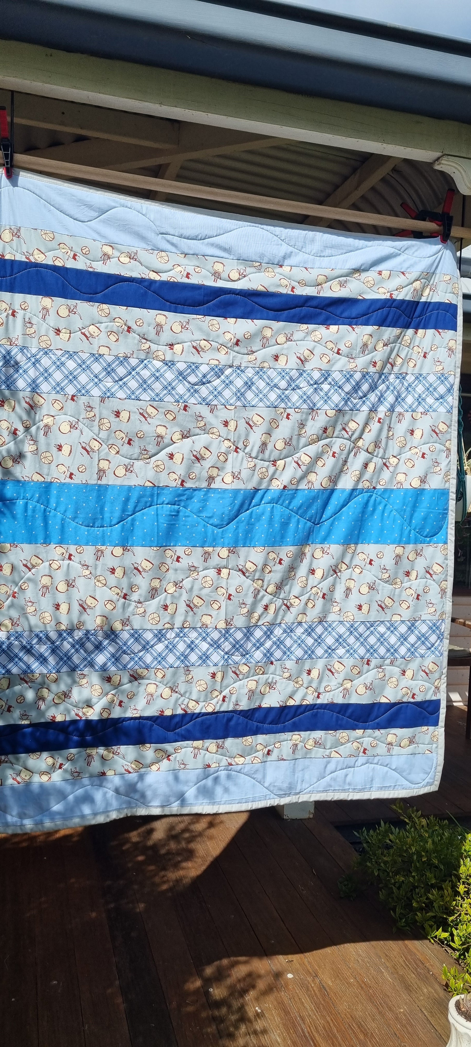 Sporty Boy Bespoke blue quilt