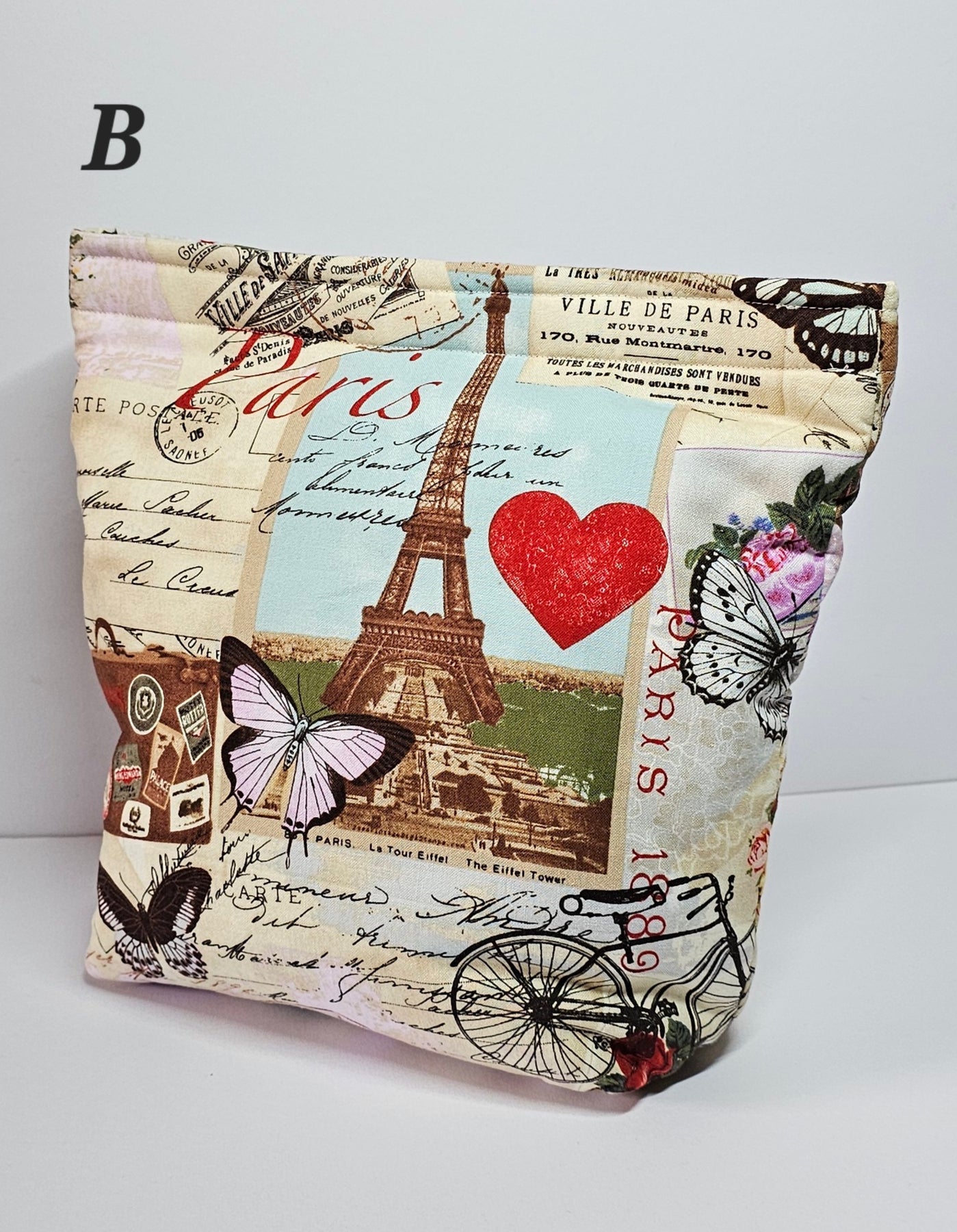 Lunchbag with easy care waterproof lining