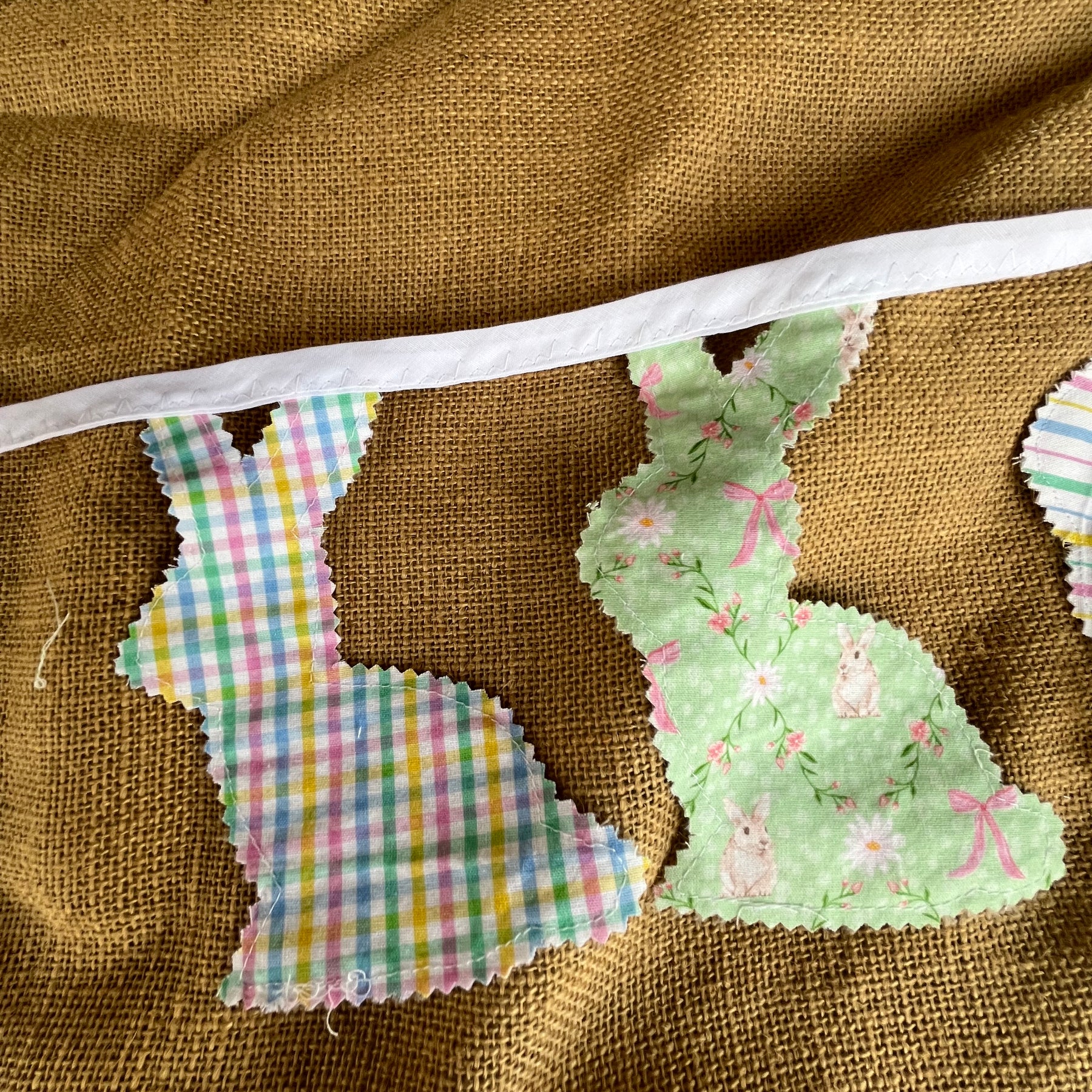 Bunny shaped bunting | green | easter bunting | keepsake | 2.5m long