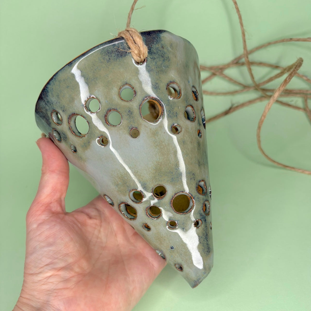 Ceramic hanging cone orchid pot
