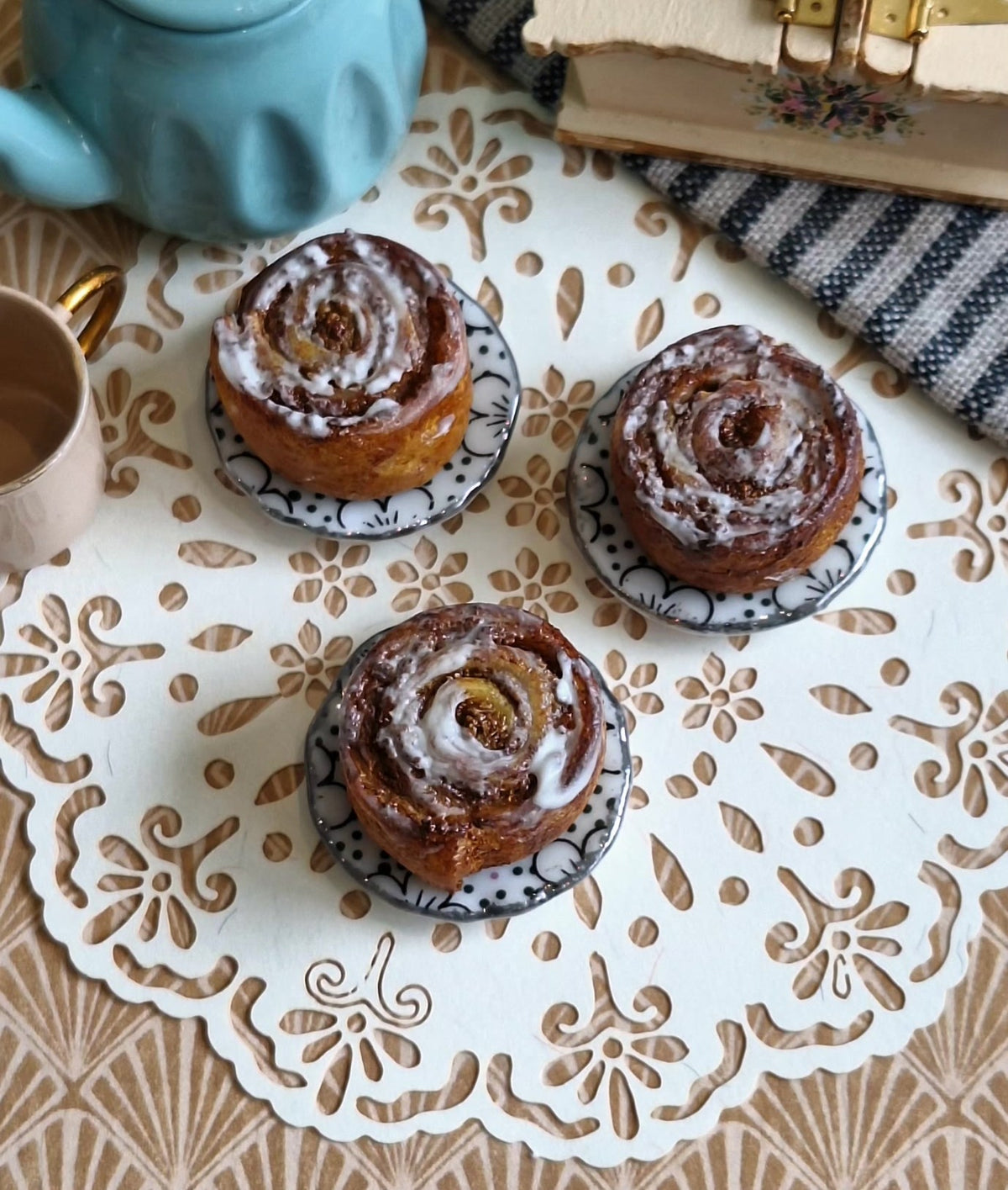Cinnamon scroll
