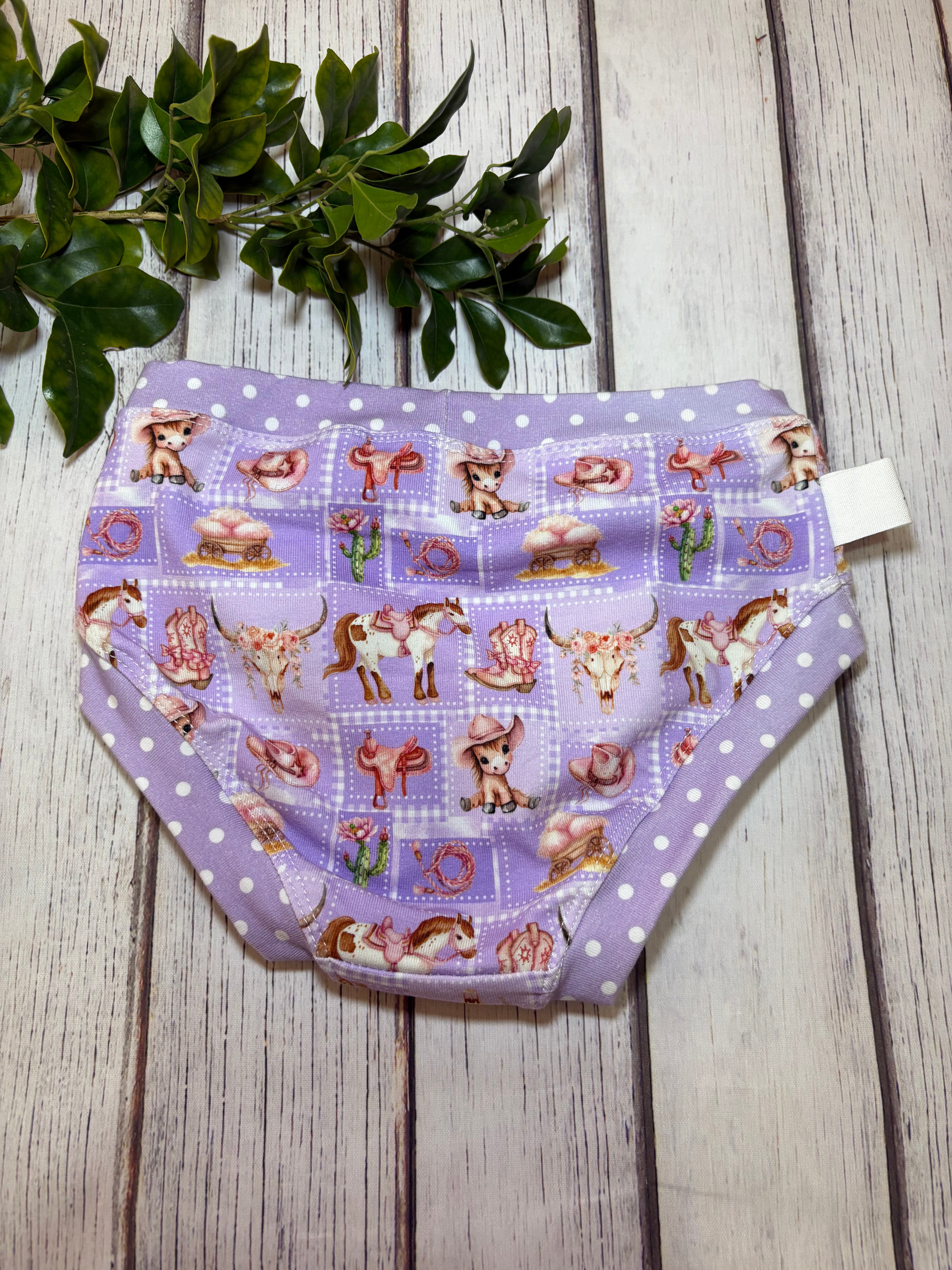 Kid's Size 5 Underwear (Briefs & Boxers)
