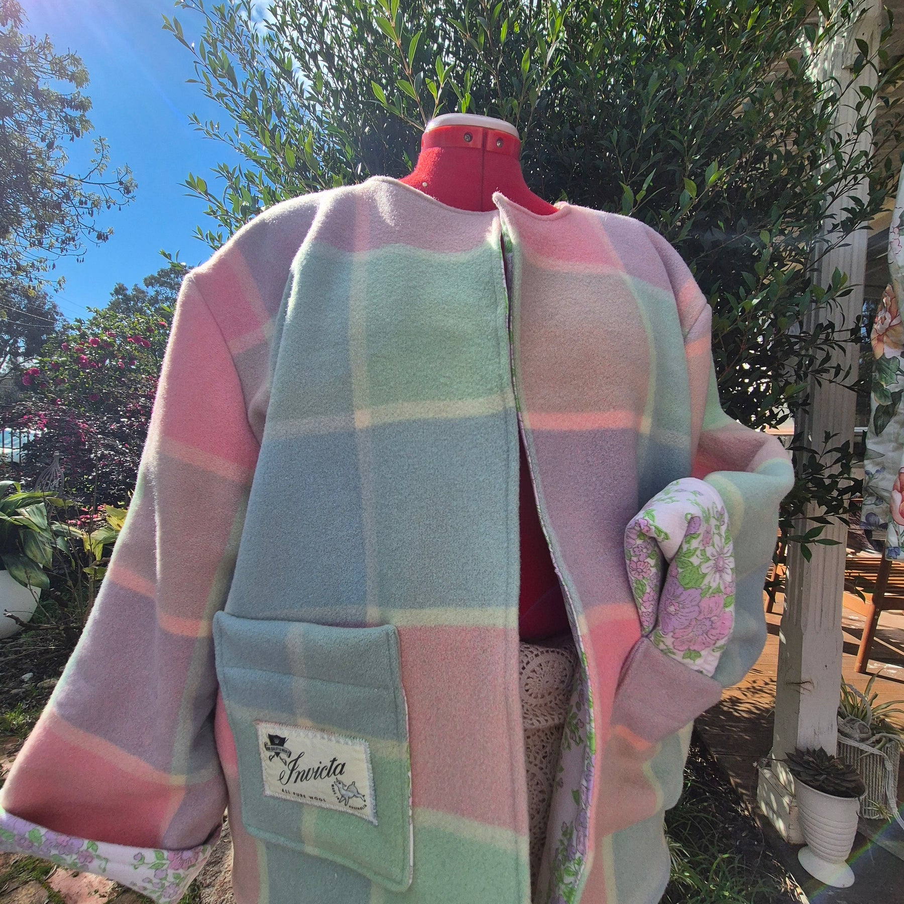 Upcycled woollen blanket jacket Pink size 14